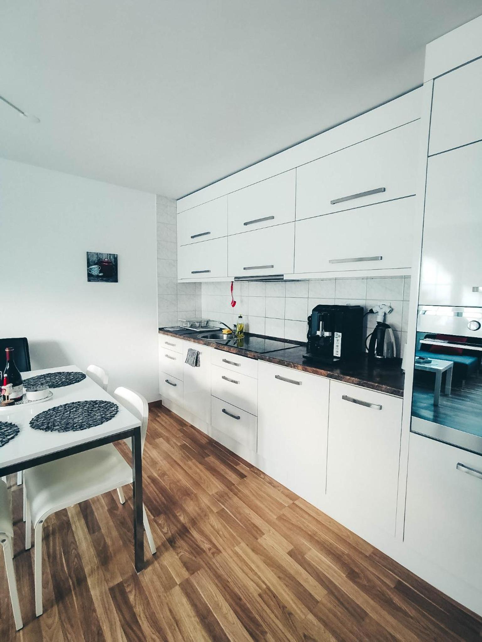 Apartment - Photo 9