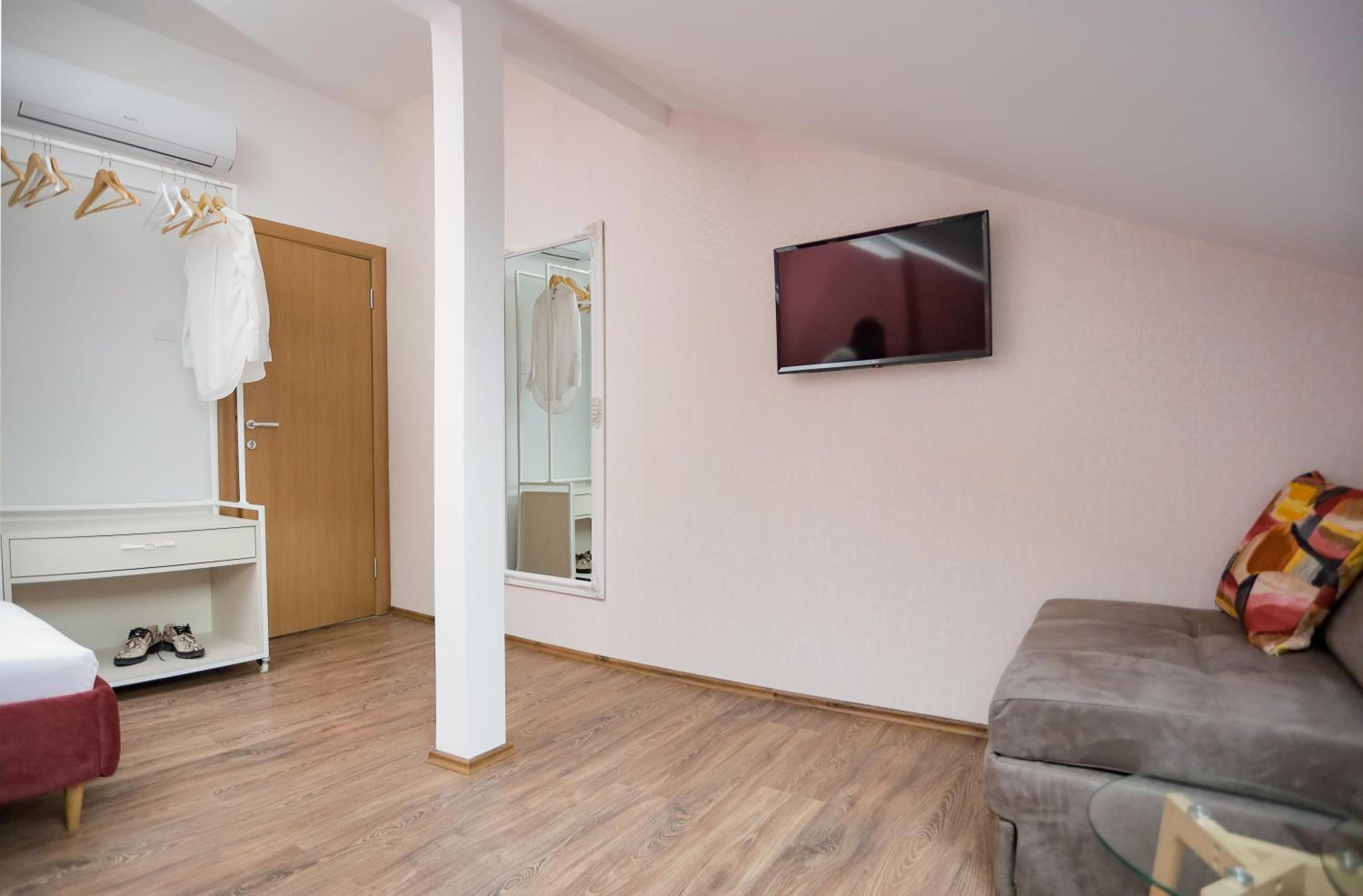 Two-Bedroom Apartment photo 3