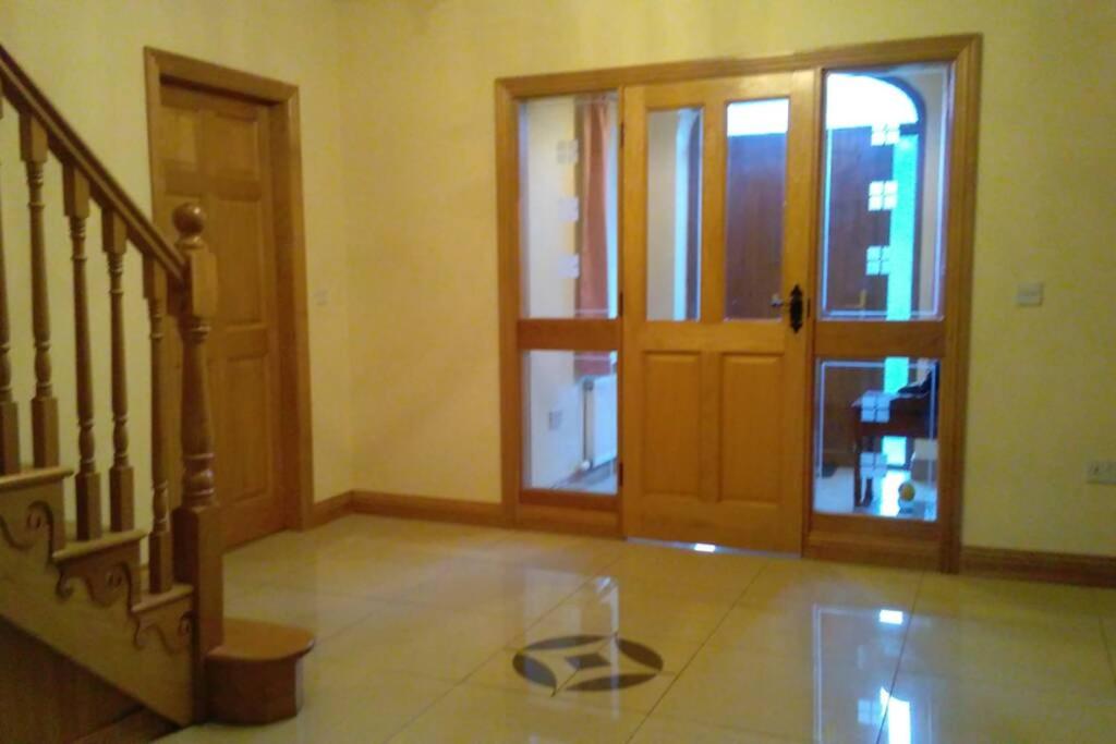 Four-Bedroom House photo 1