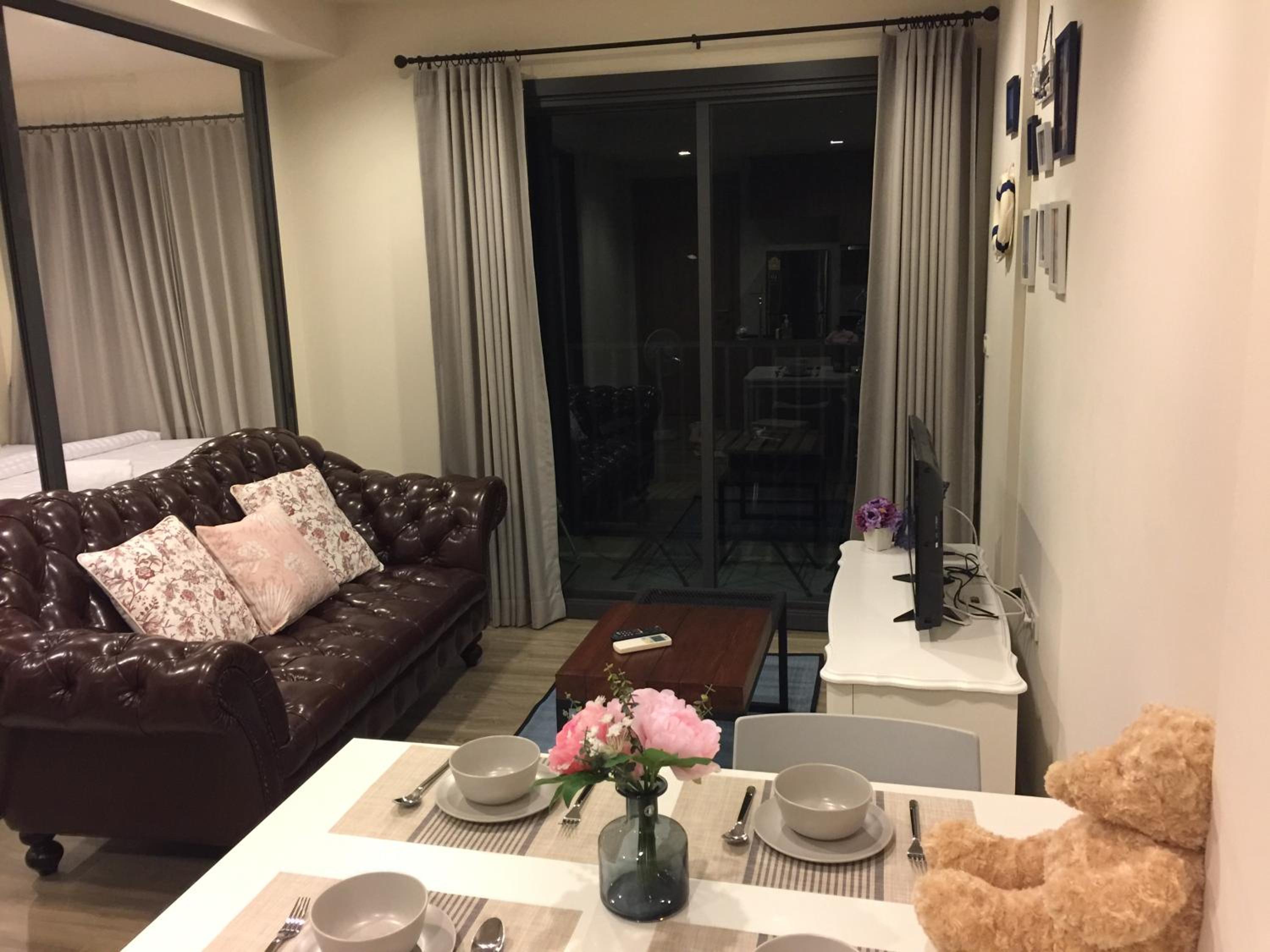Apartment with Pool View  - Photo 14