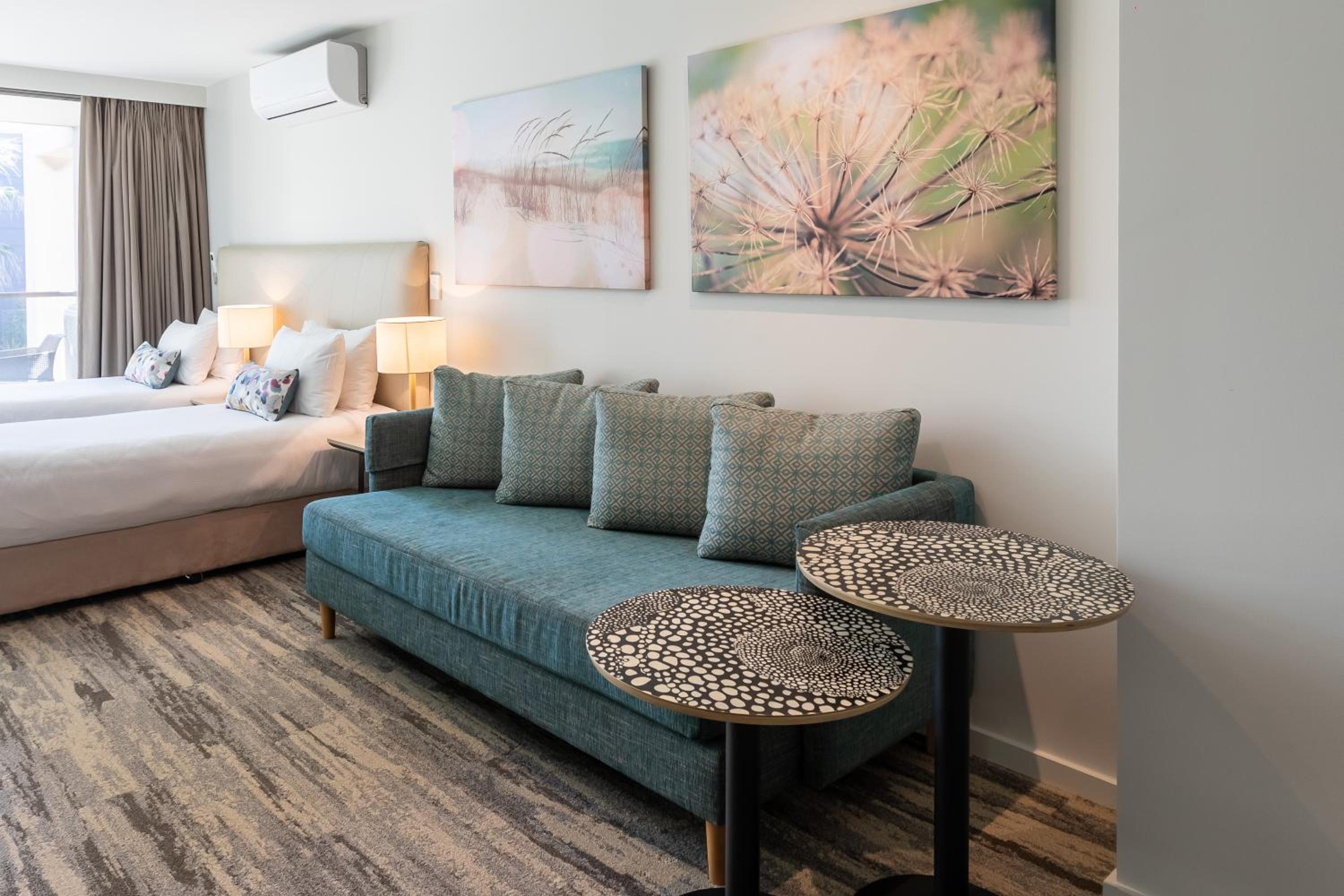 Studio Suite - Photo 4