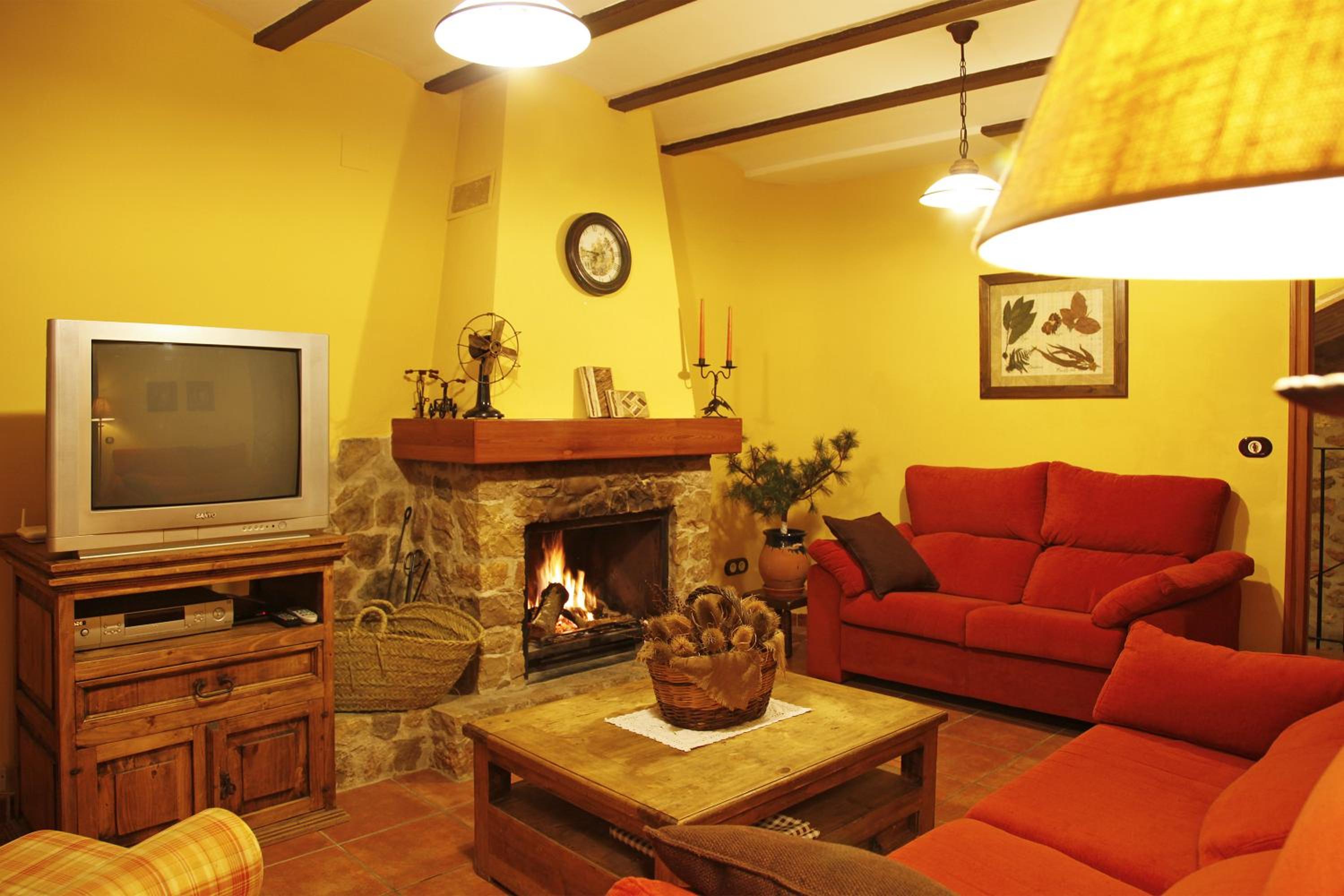 Four-Bedroom House photo 3