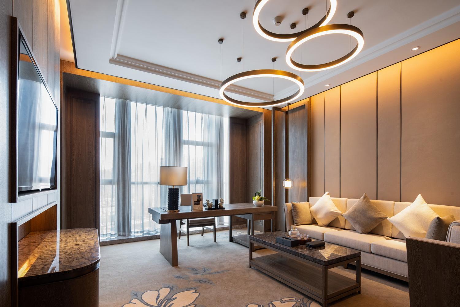 Business Suite