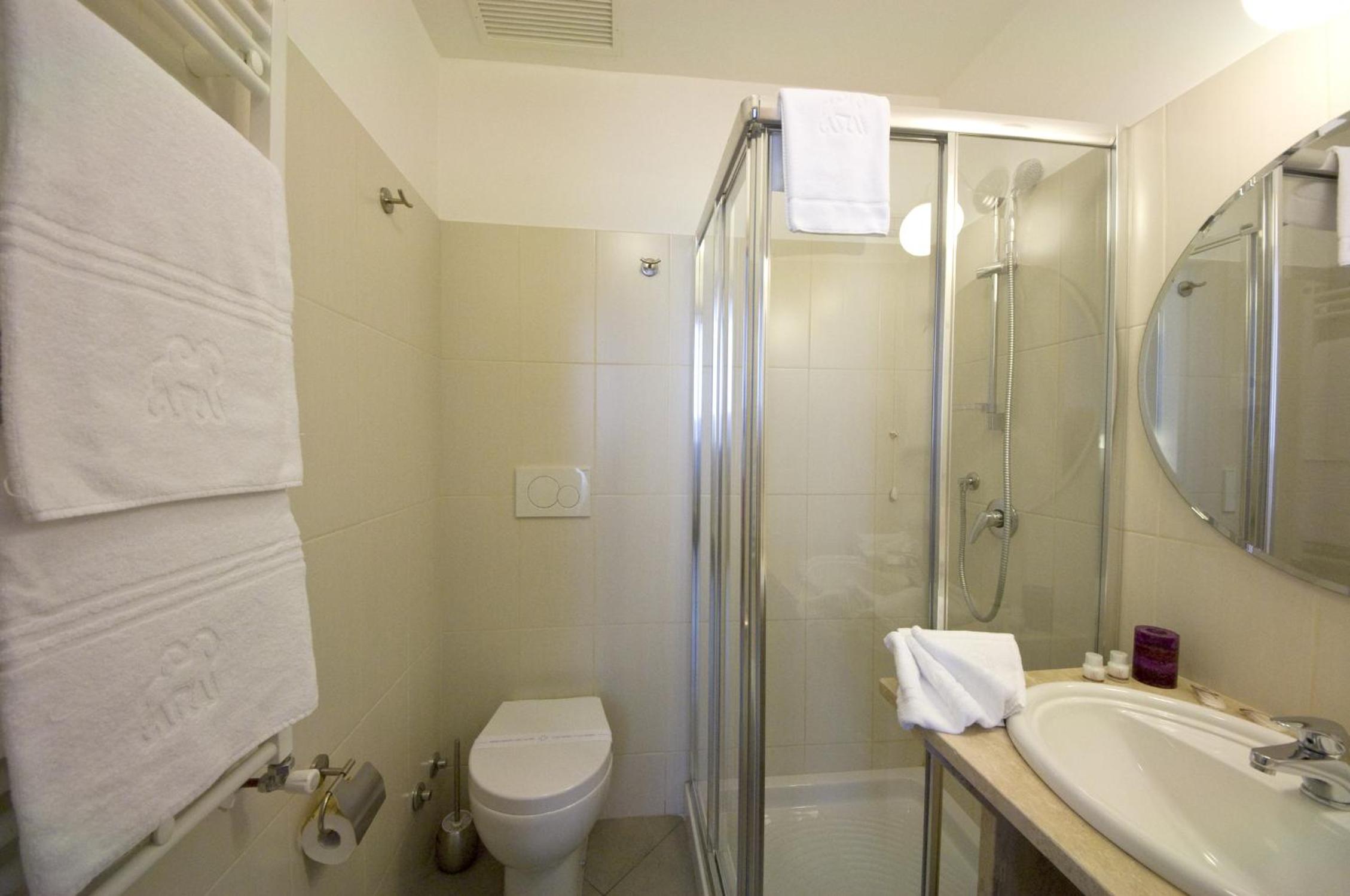 Comfort Quadruple Room photo 3