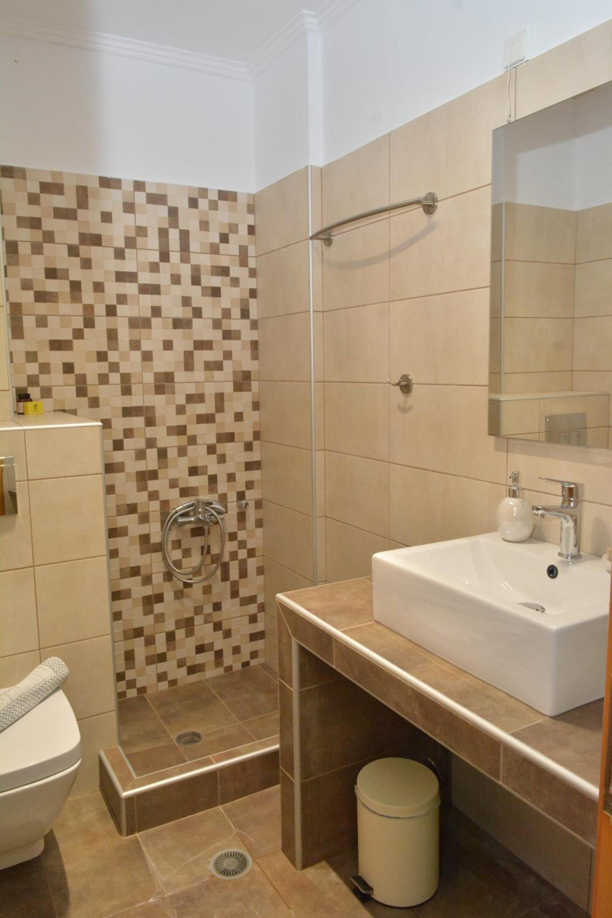 Deluxe Apartment photo 2