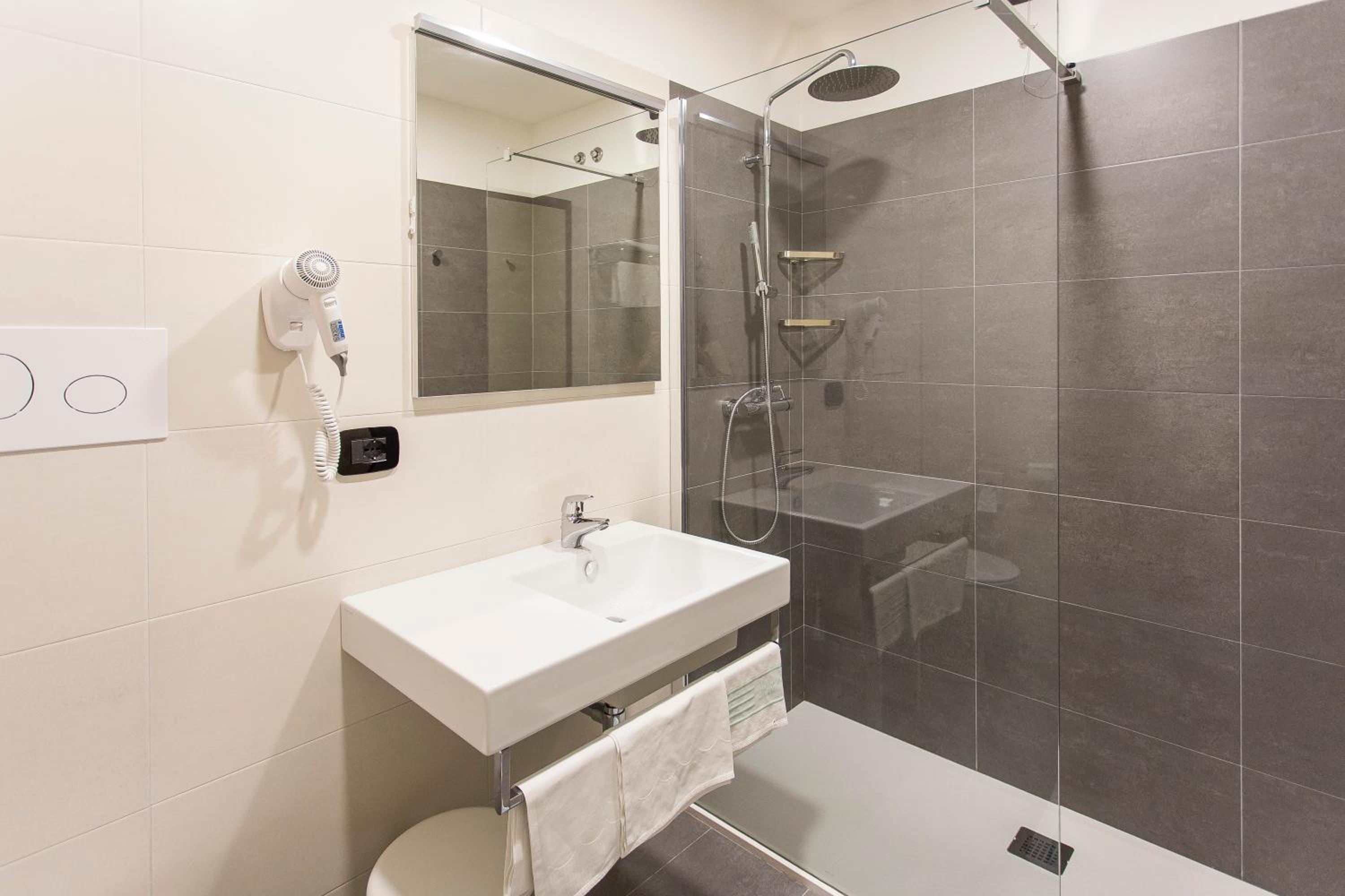 Triple Room - Photo 4