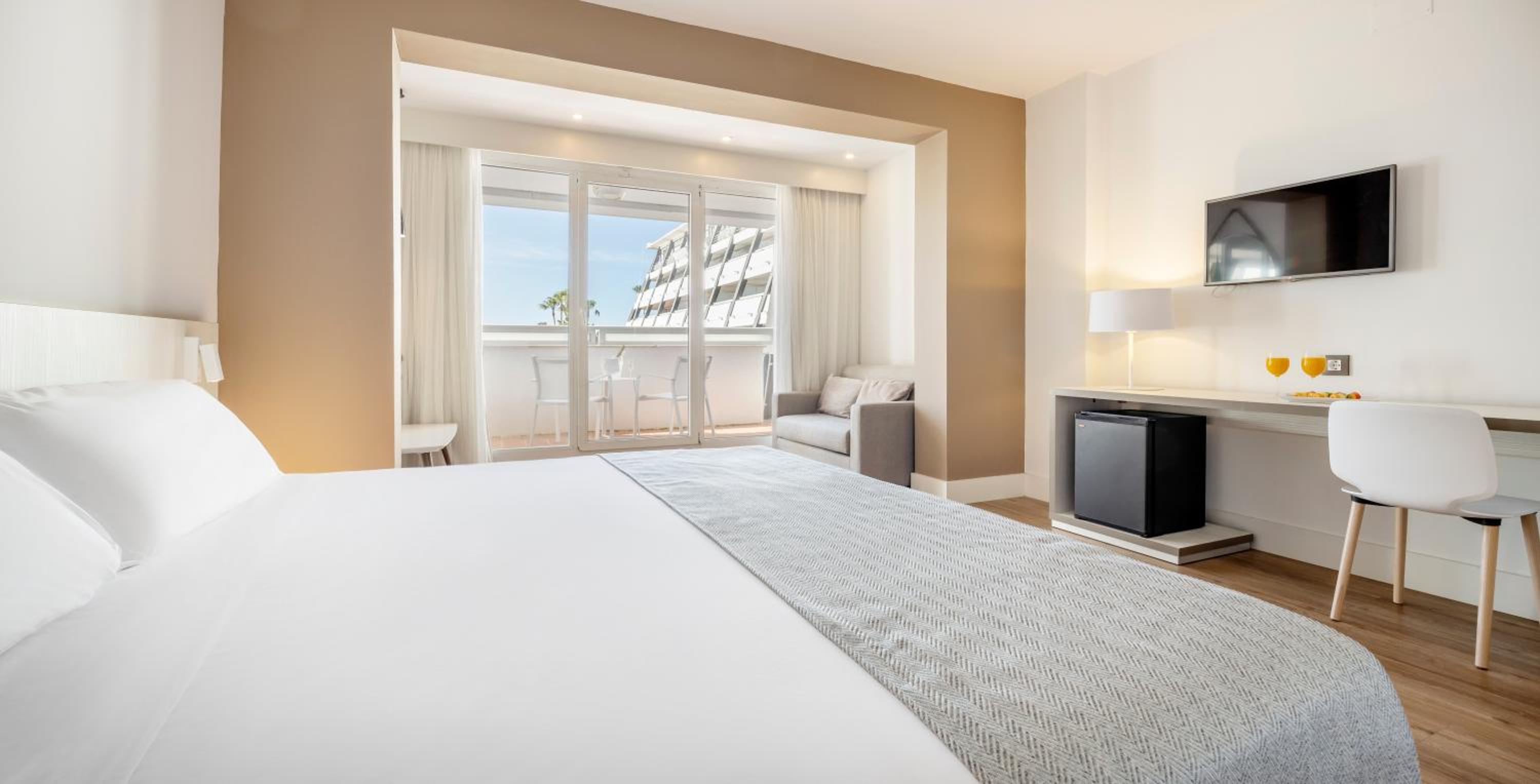 Habitación Familiar (2 Adultos + 2 Niños)