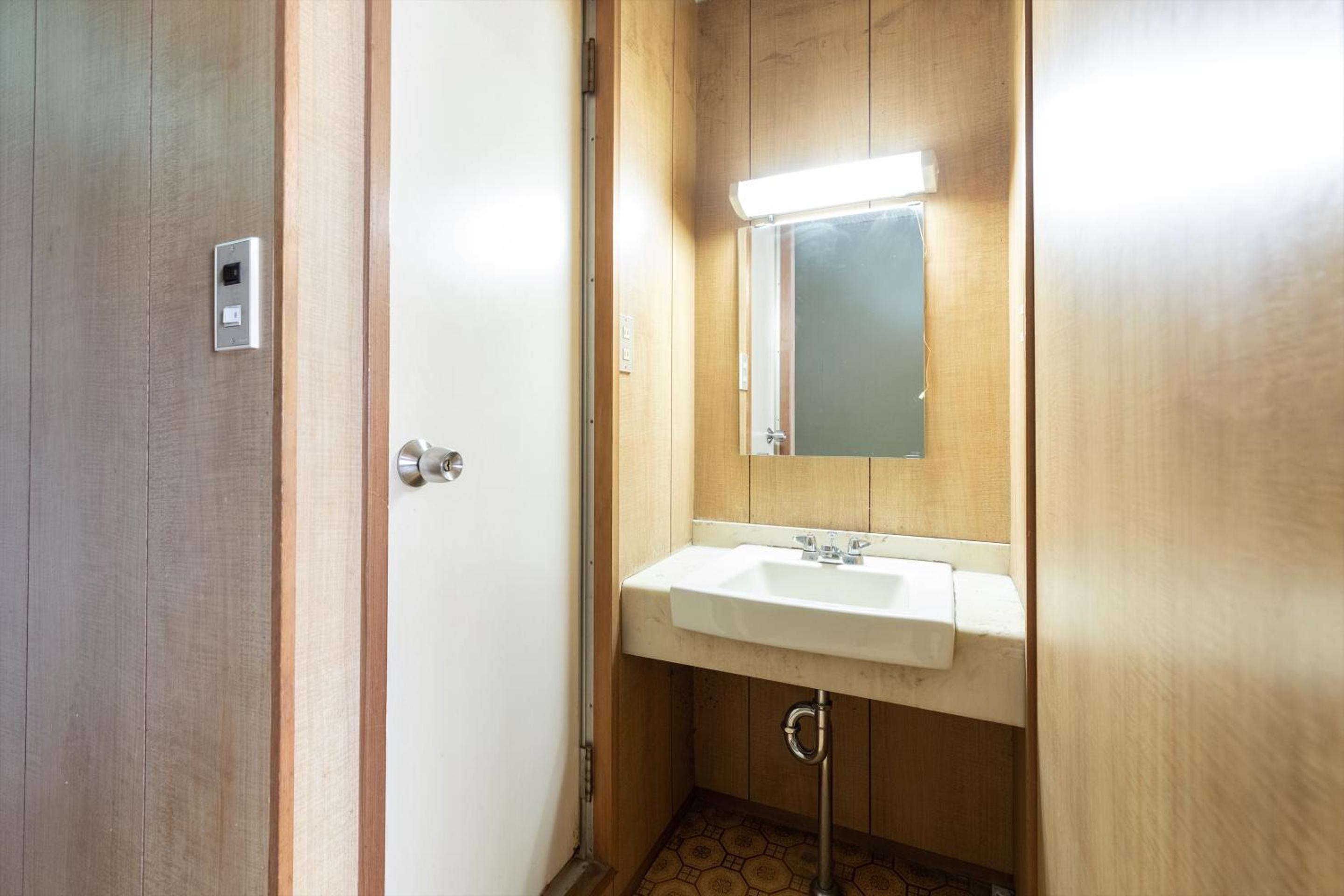 Japanese-Style Room - Photo 2