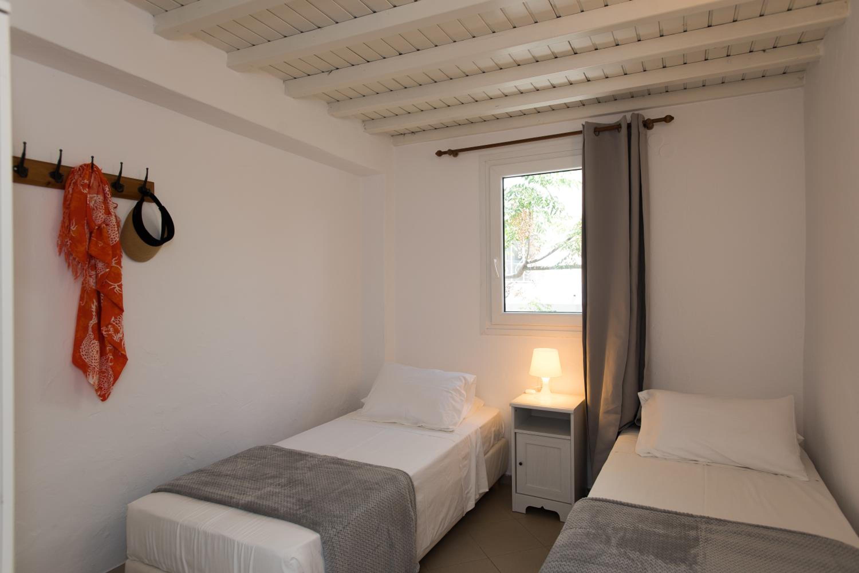 Apartment - Photo 4