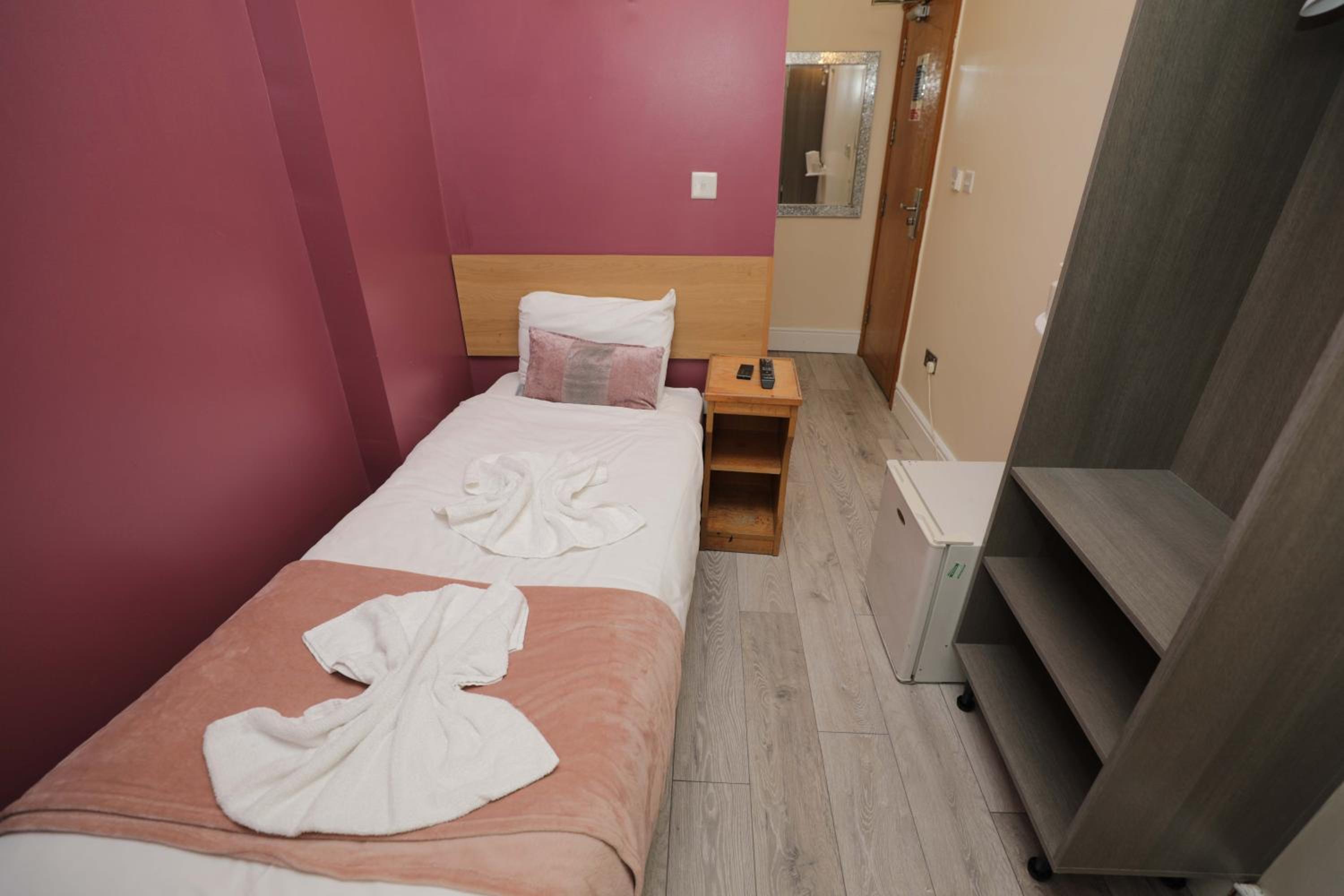 Single Room photo 1