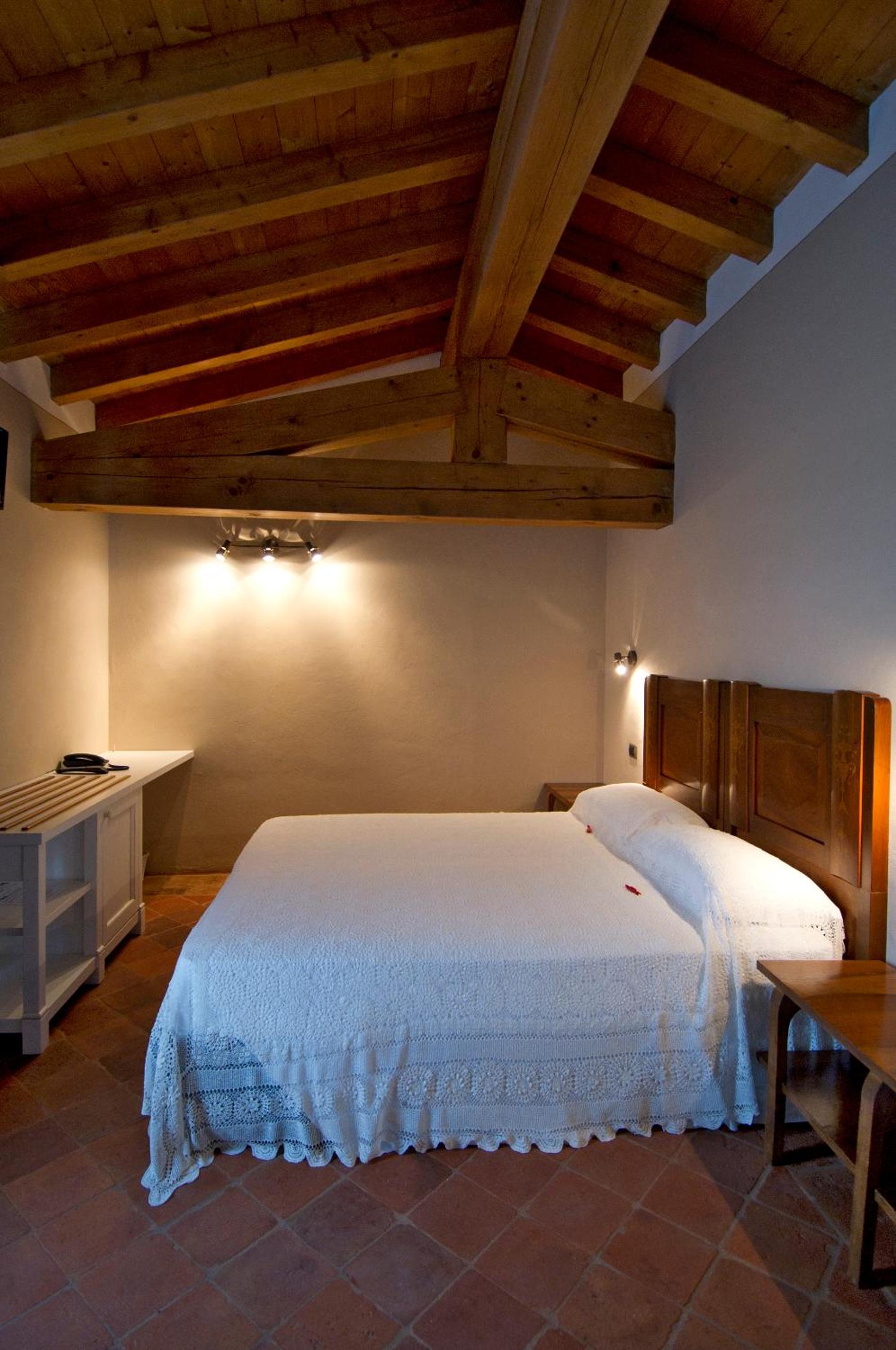 Double Room - Photo 1