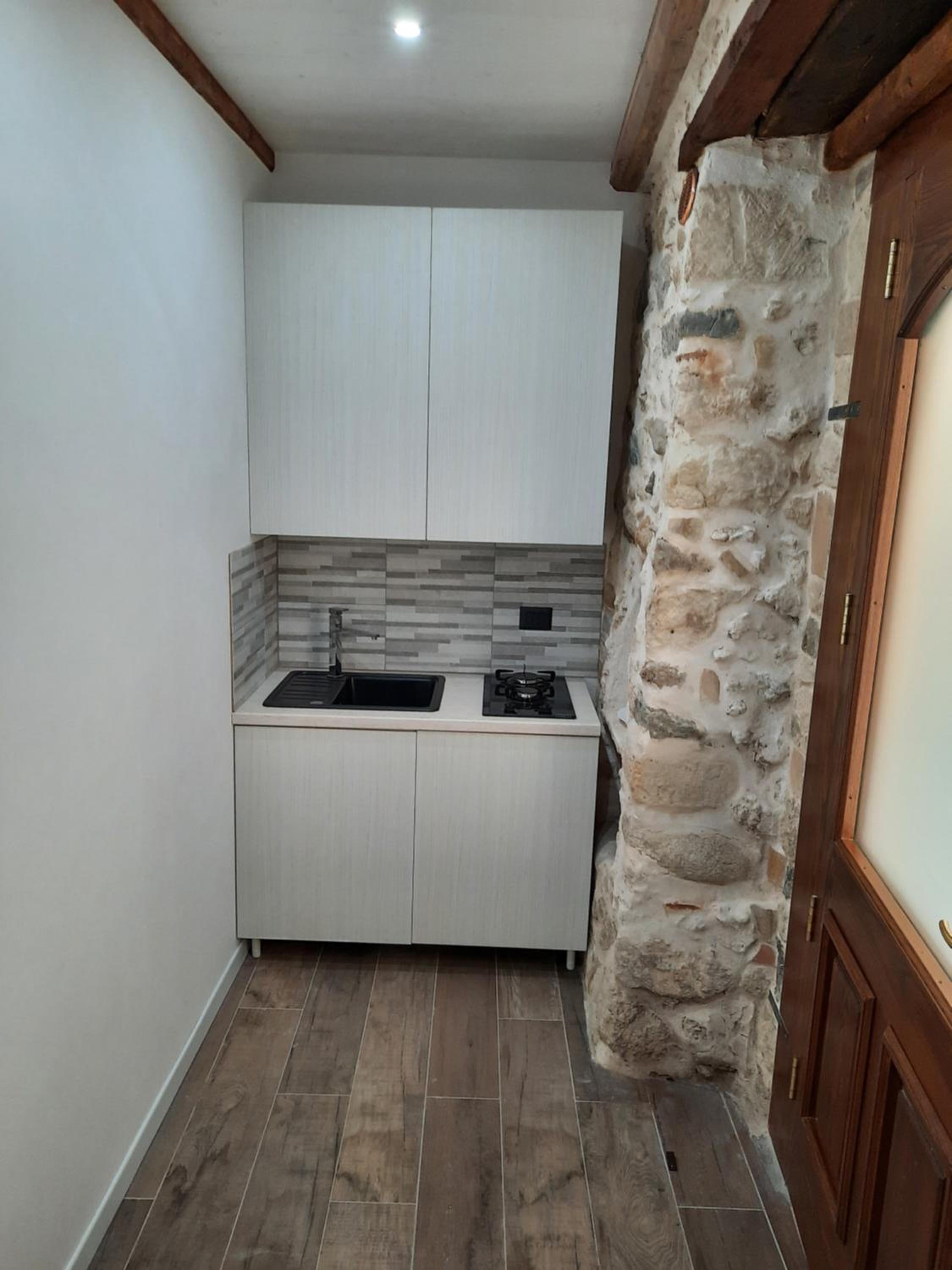Studio Apartment photo 2