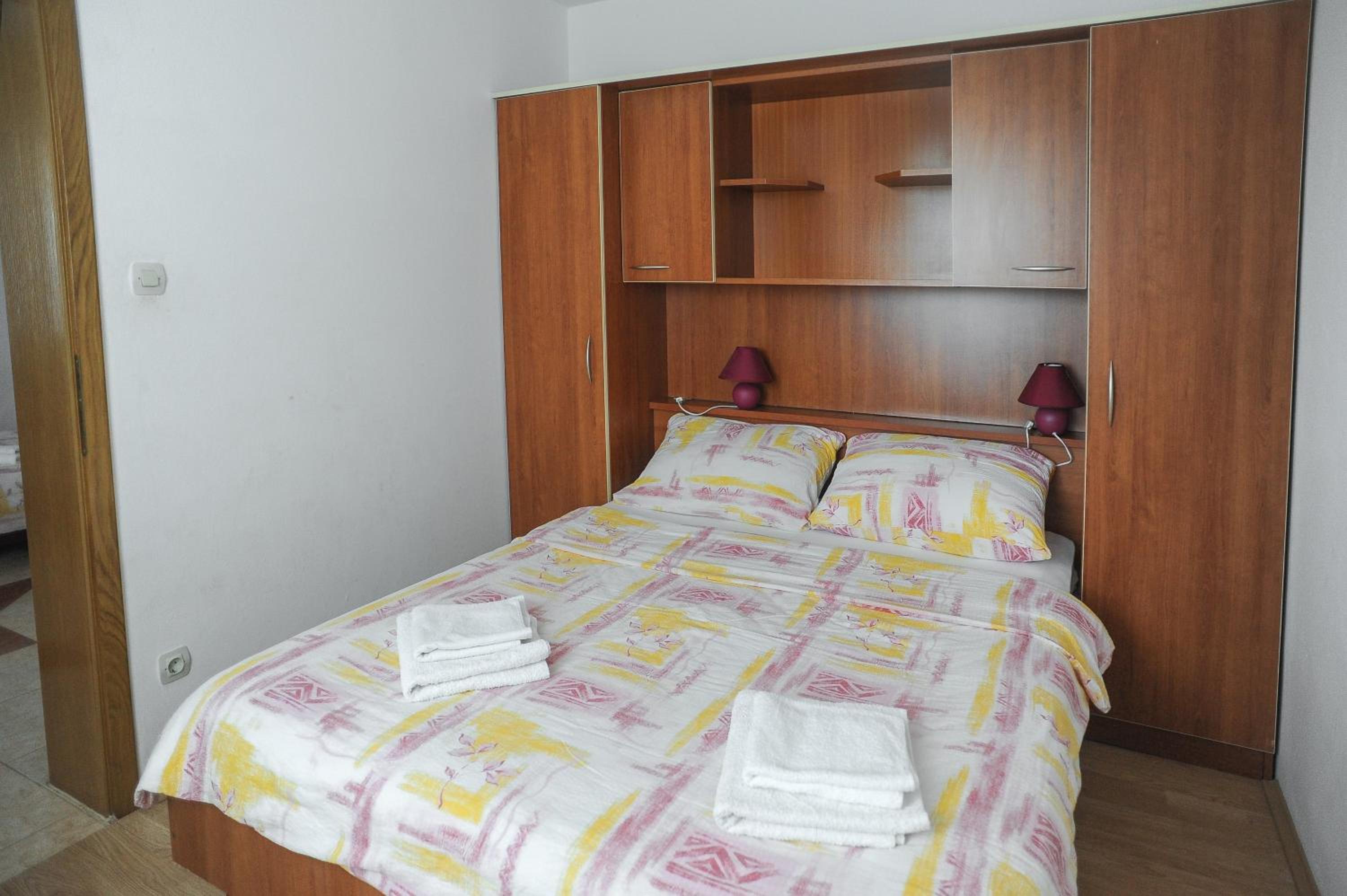 One-Bedroom Apartment with Balcony and Sea View