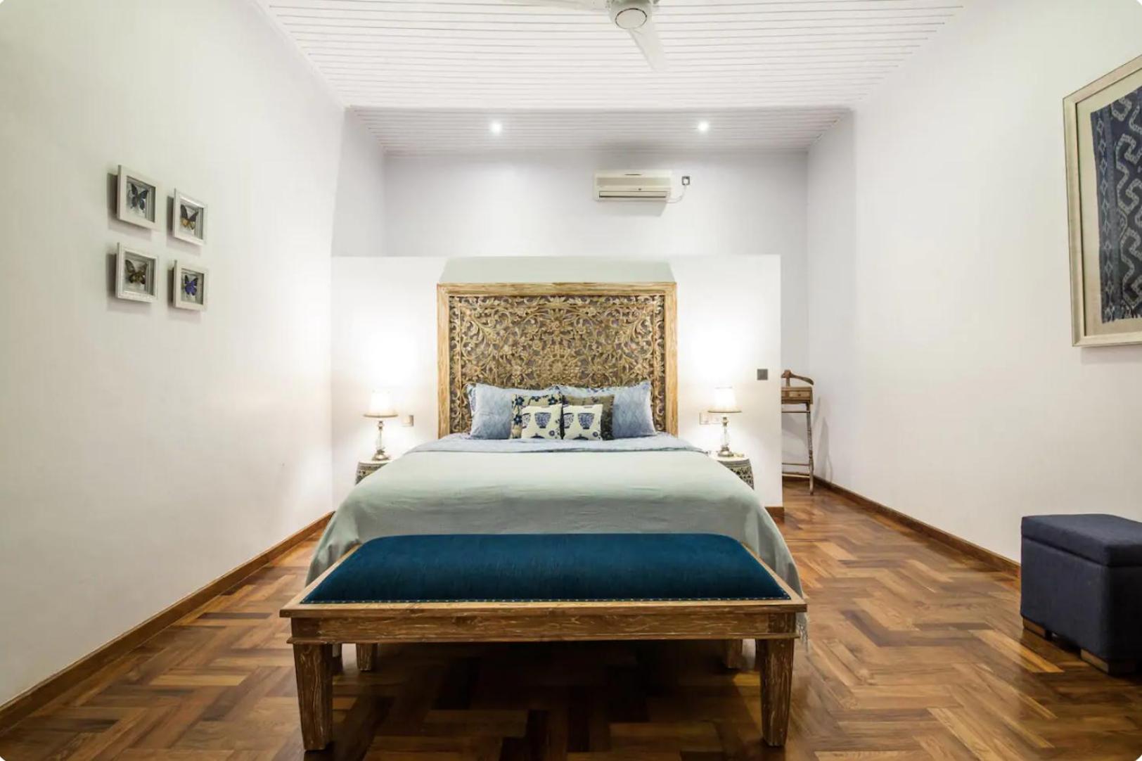 Five Bedroom Villa with Private Pool