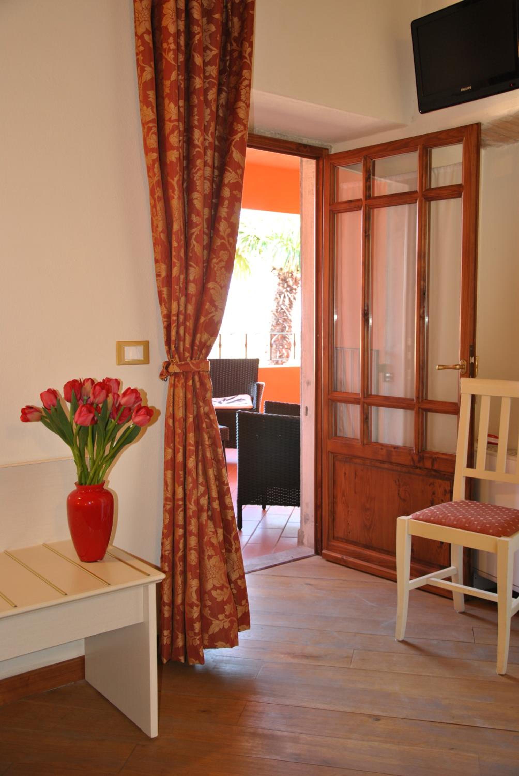 Double Room with Private Terrace photo 1