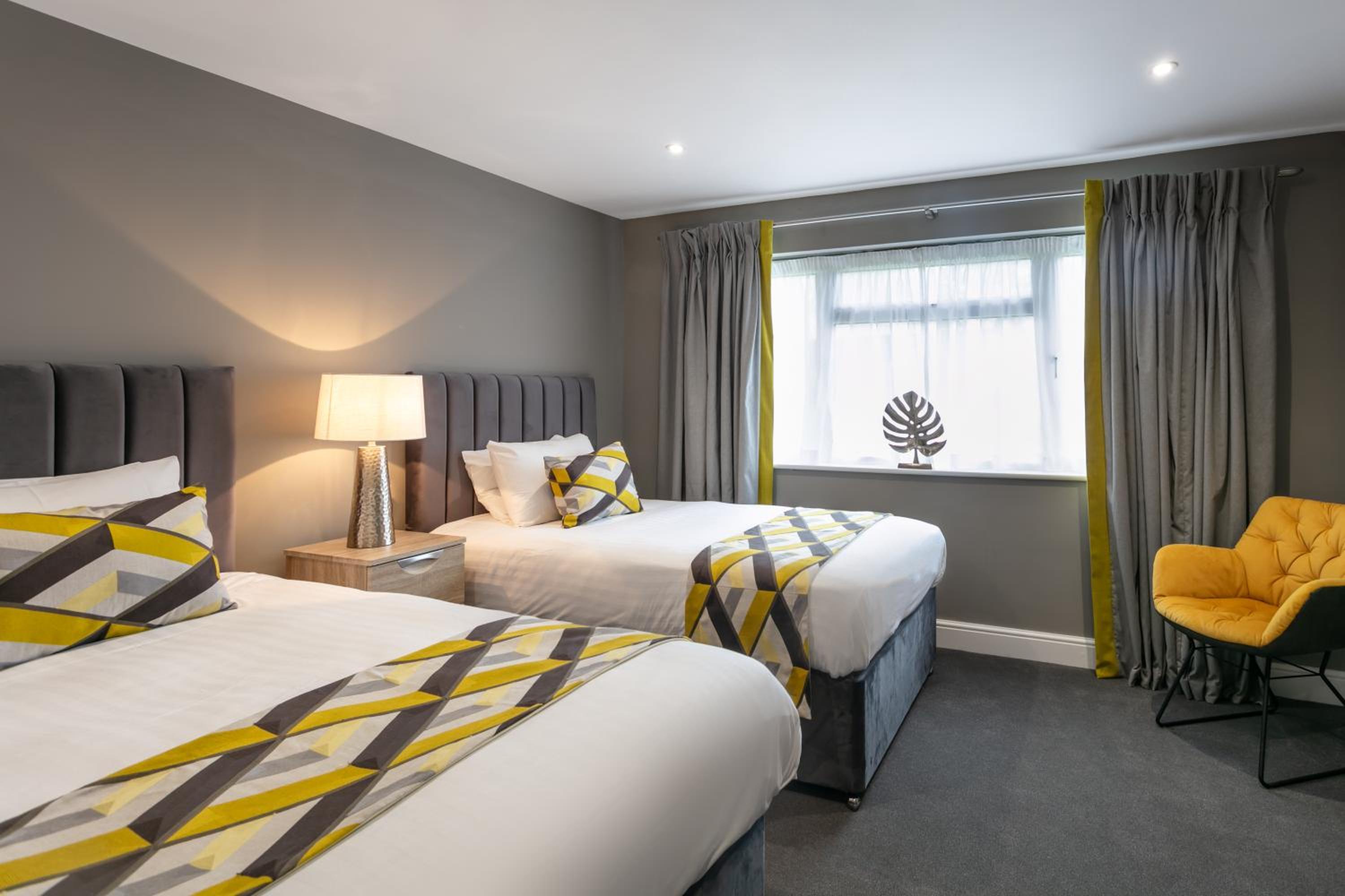 Deluxe Twin Room - Photo 1