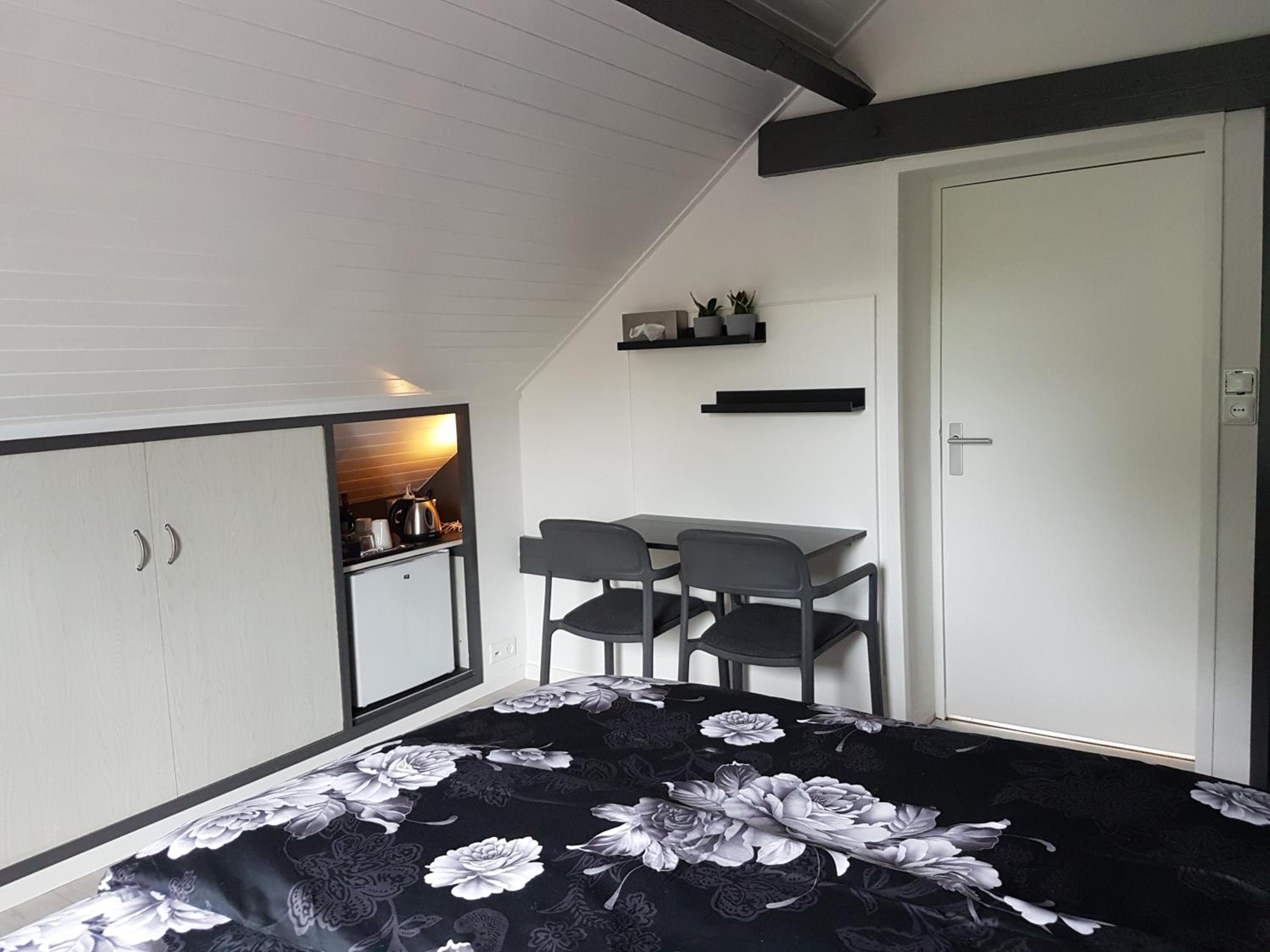 Standard Double Room photo 1