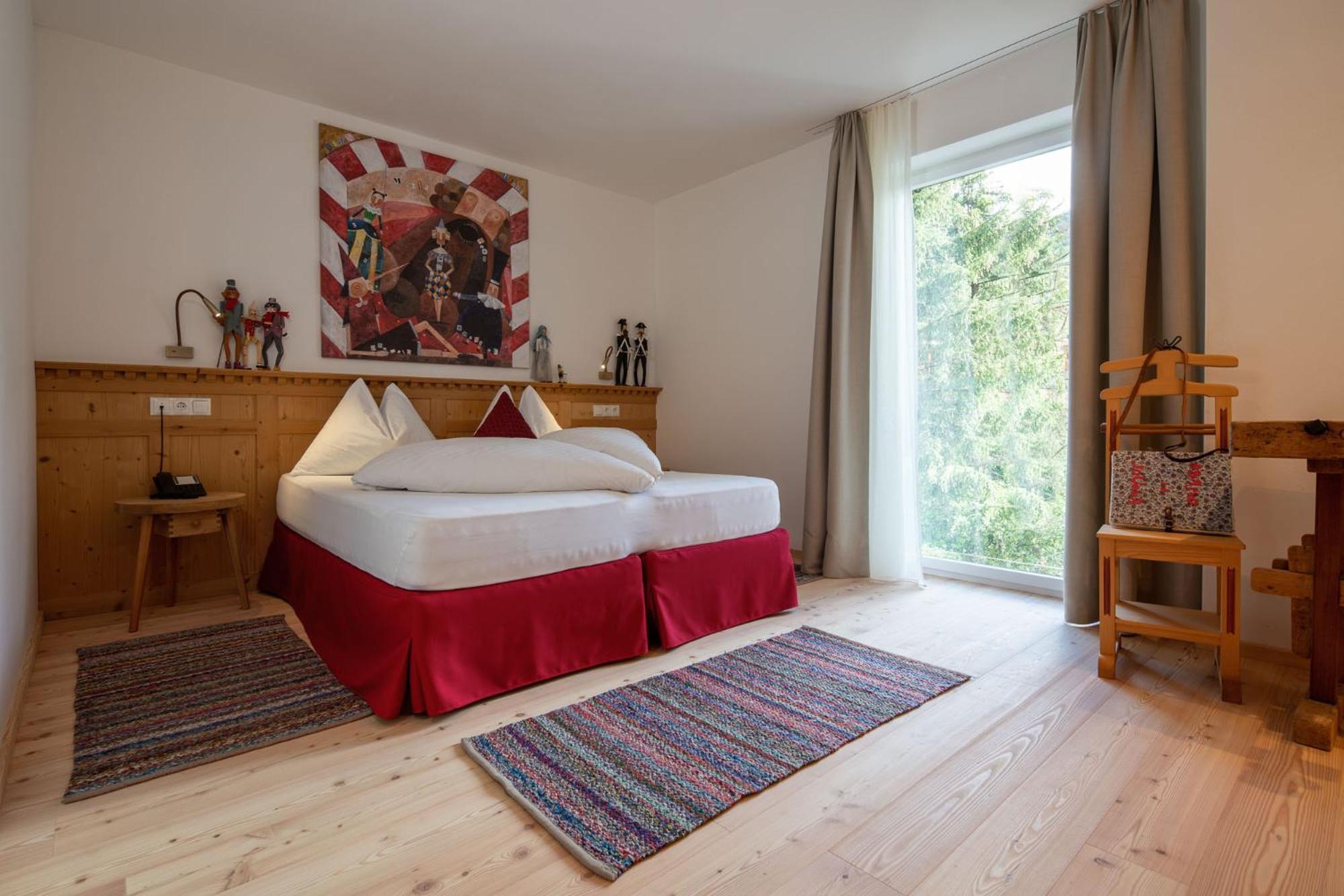 Deluxe Double Room with Mountain View