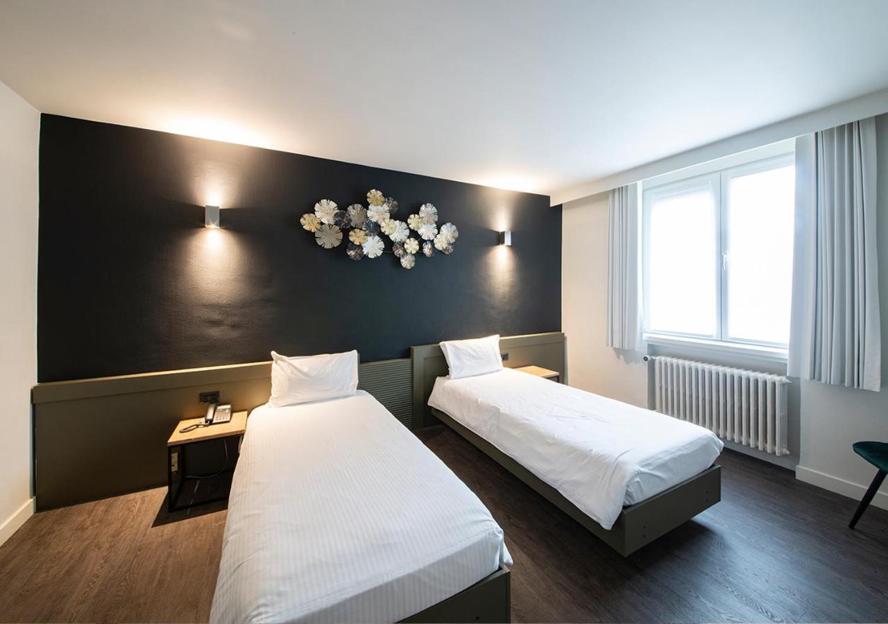 Standard Twin Room - Photo 1