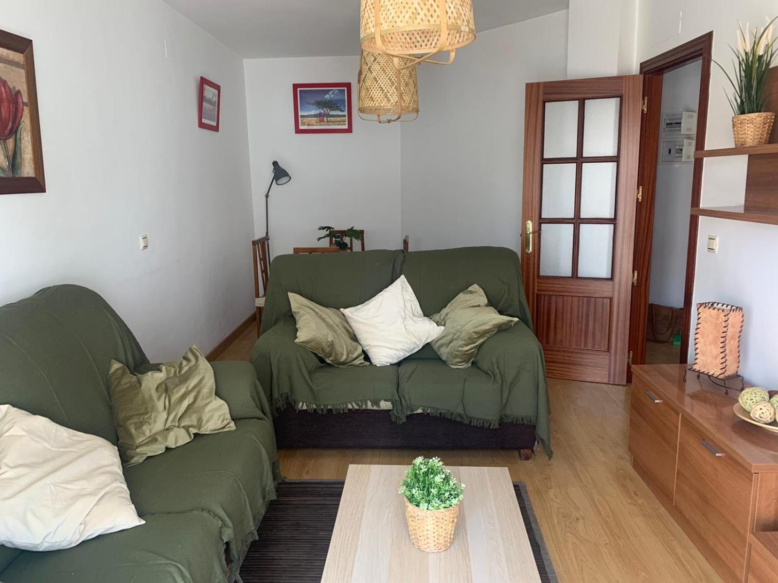 Three-Bedroom Apartment - Photo 9
