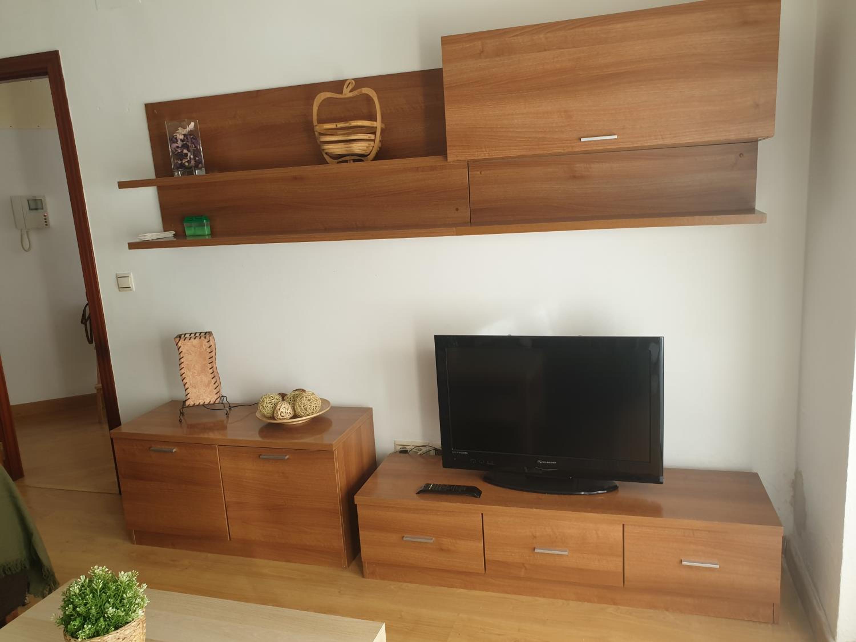 Three-Bedroom Apartment - Photo 10