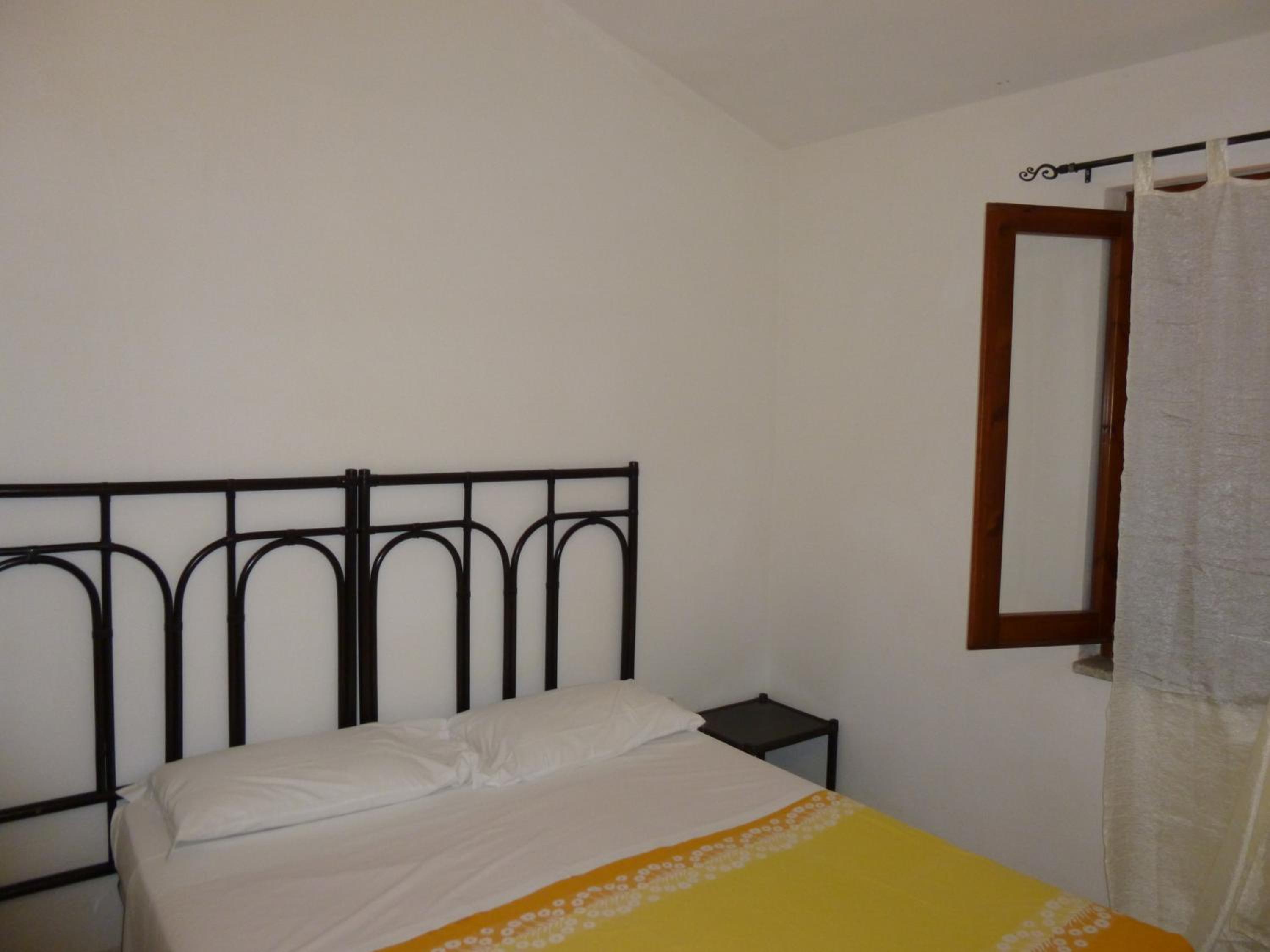One-Bedroom House photo 3