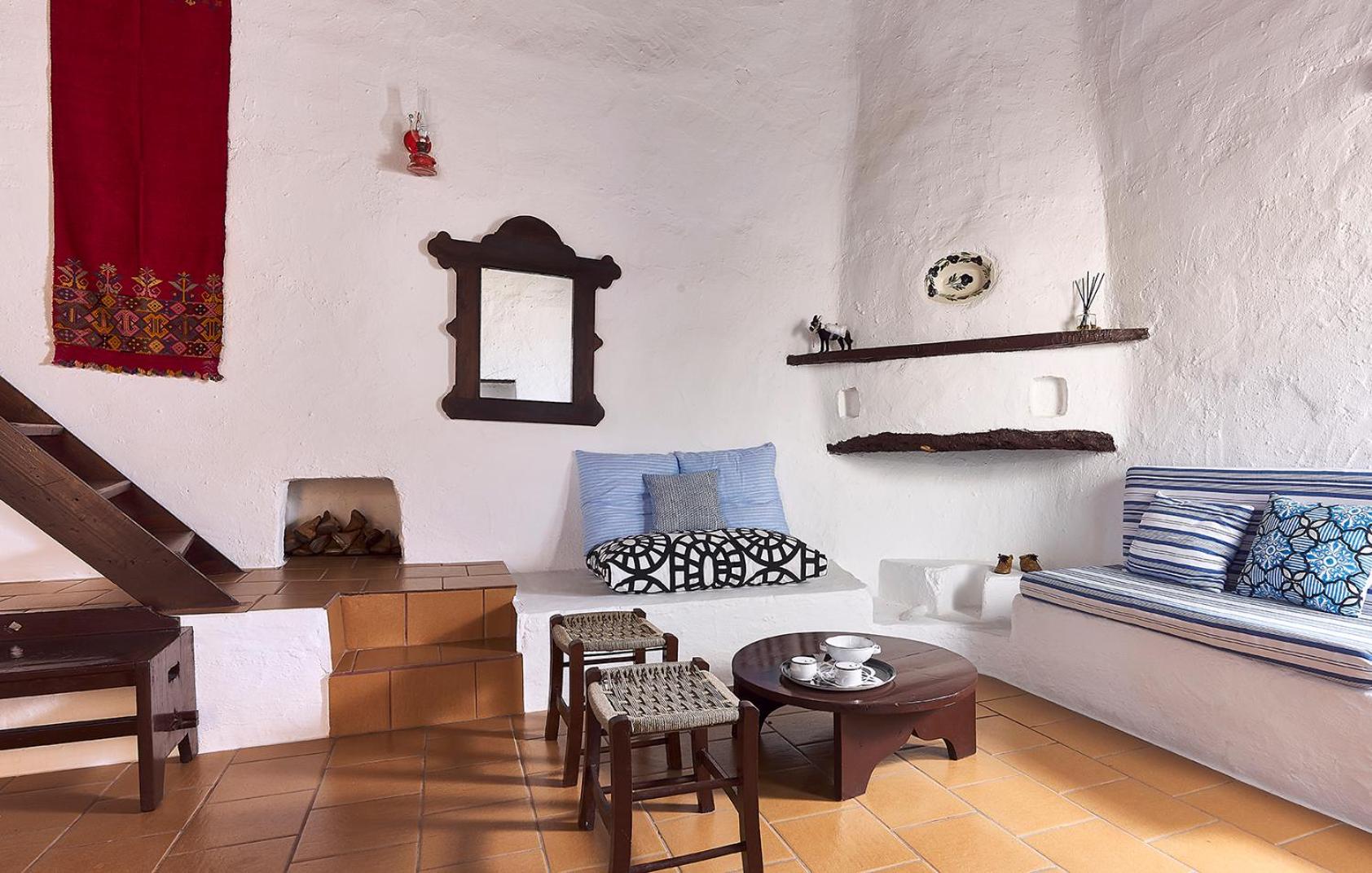 Cottage with Sea View