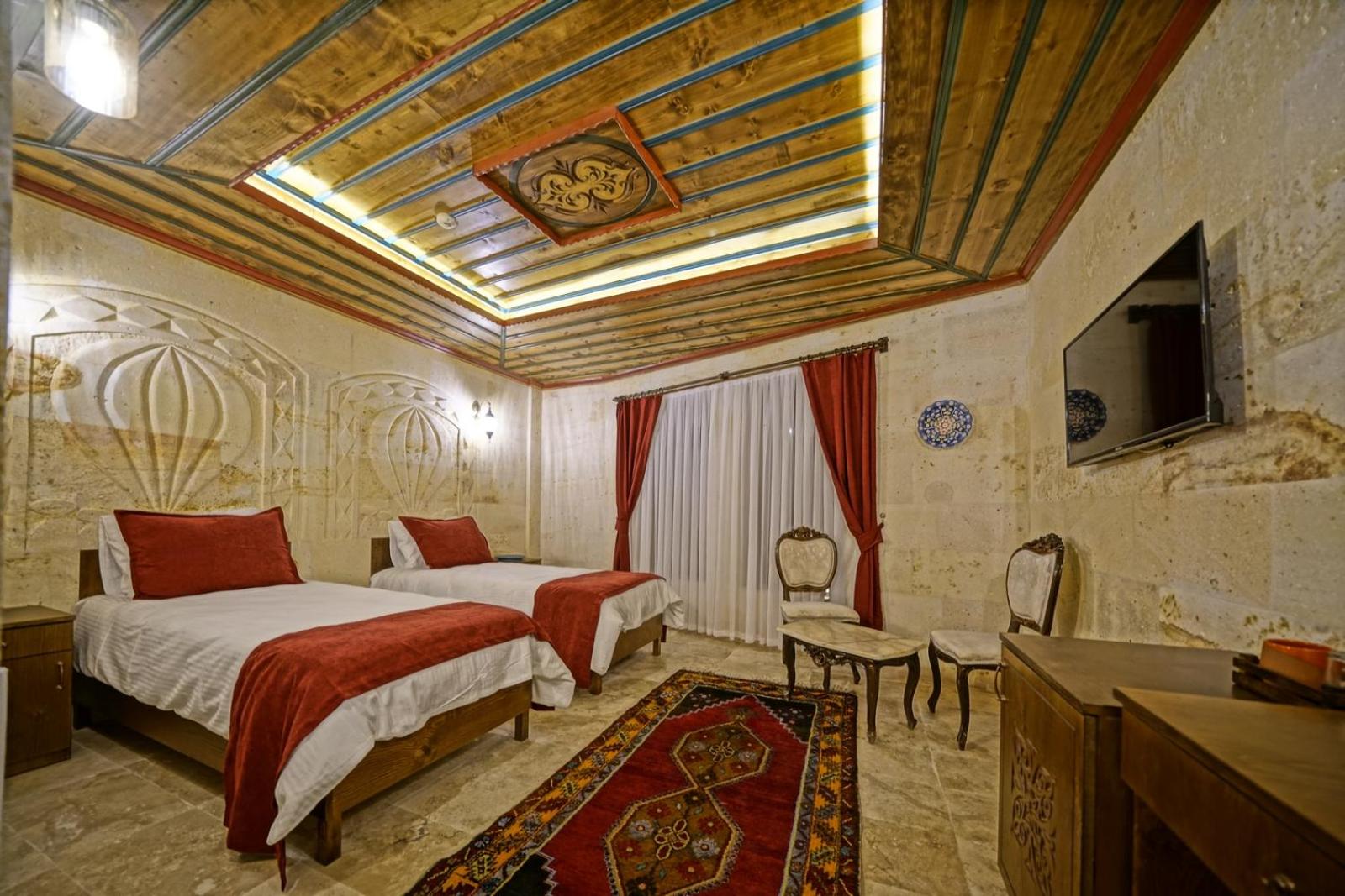 Standard Twin Room - Photo 12