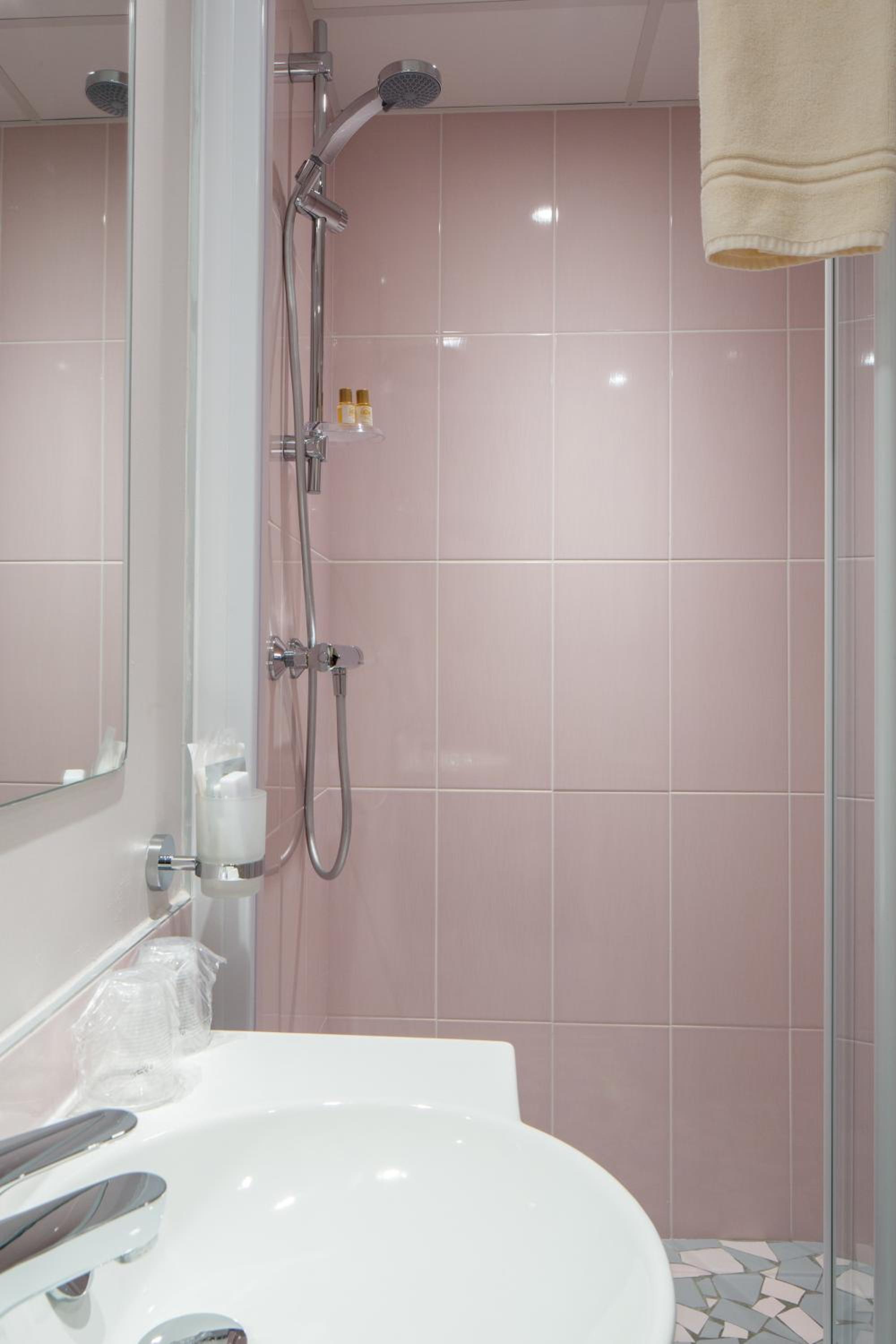 Double Room with Terrace - Photo 3