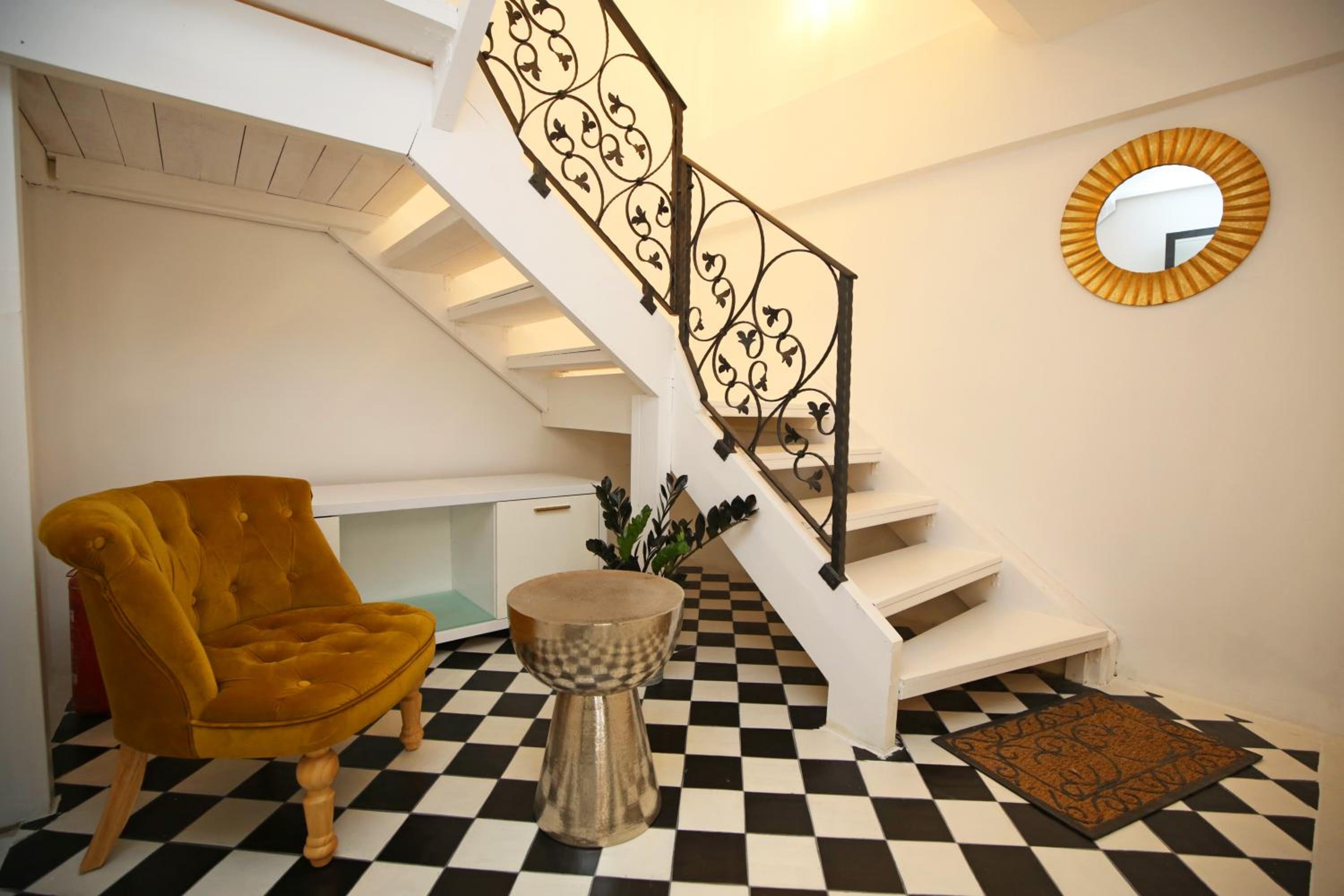 Apartment with Terrace