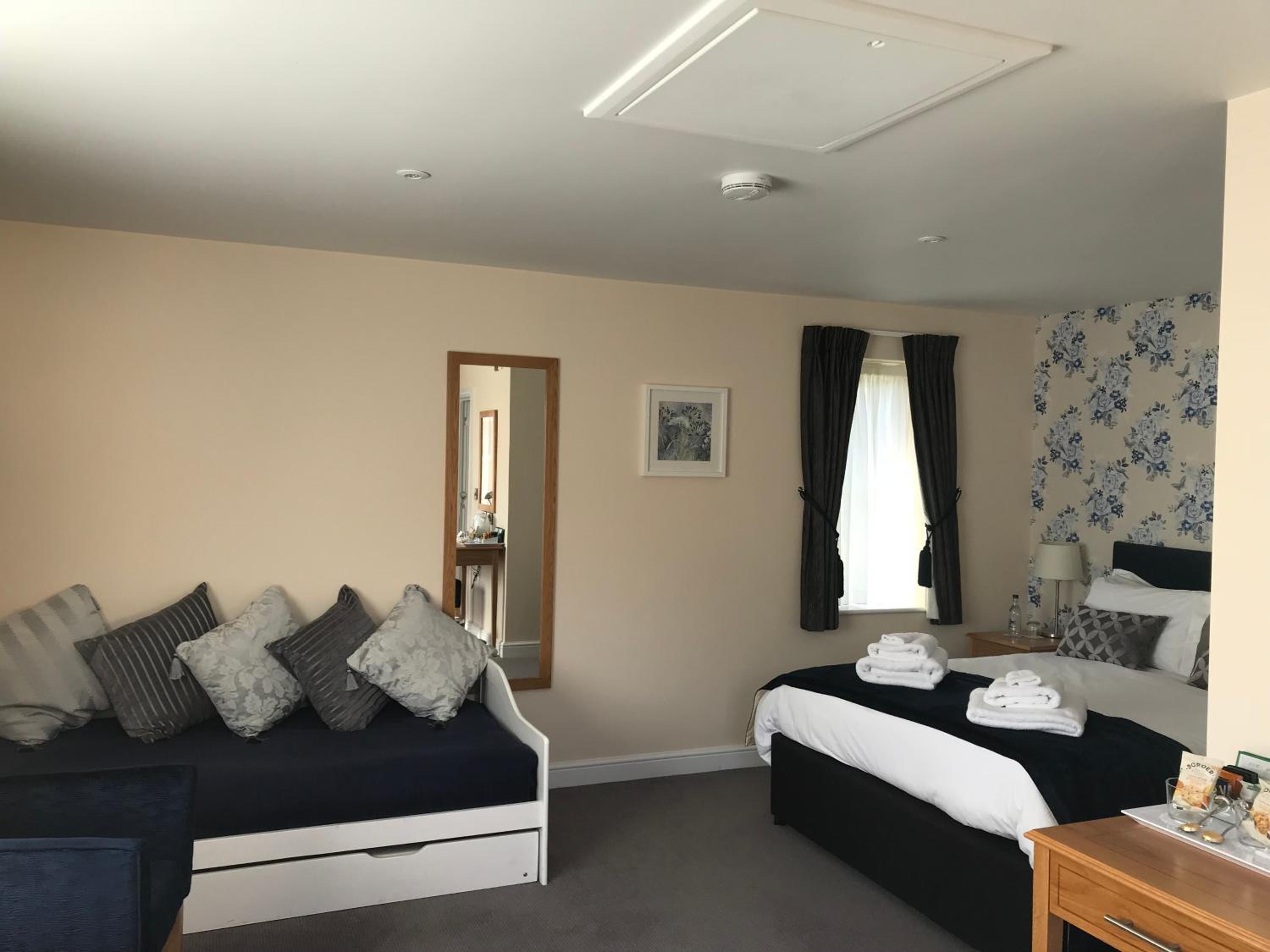 Superior Double Room - Photo 2