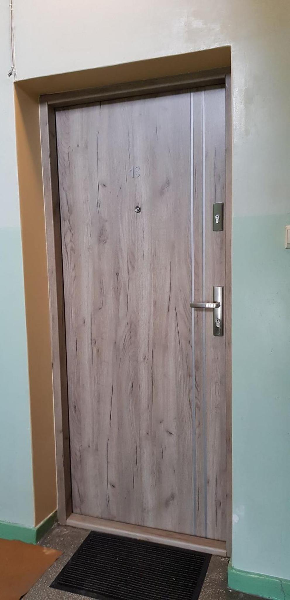 One-Bedroom Apartment - Photo 2