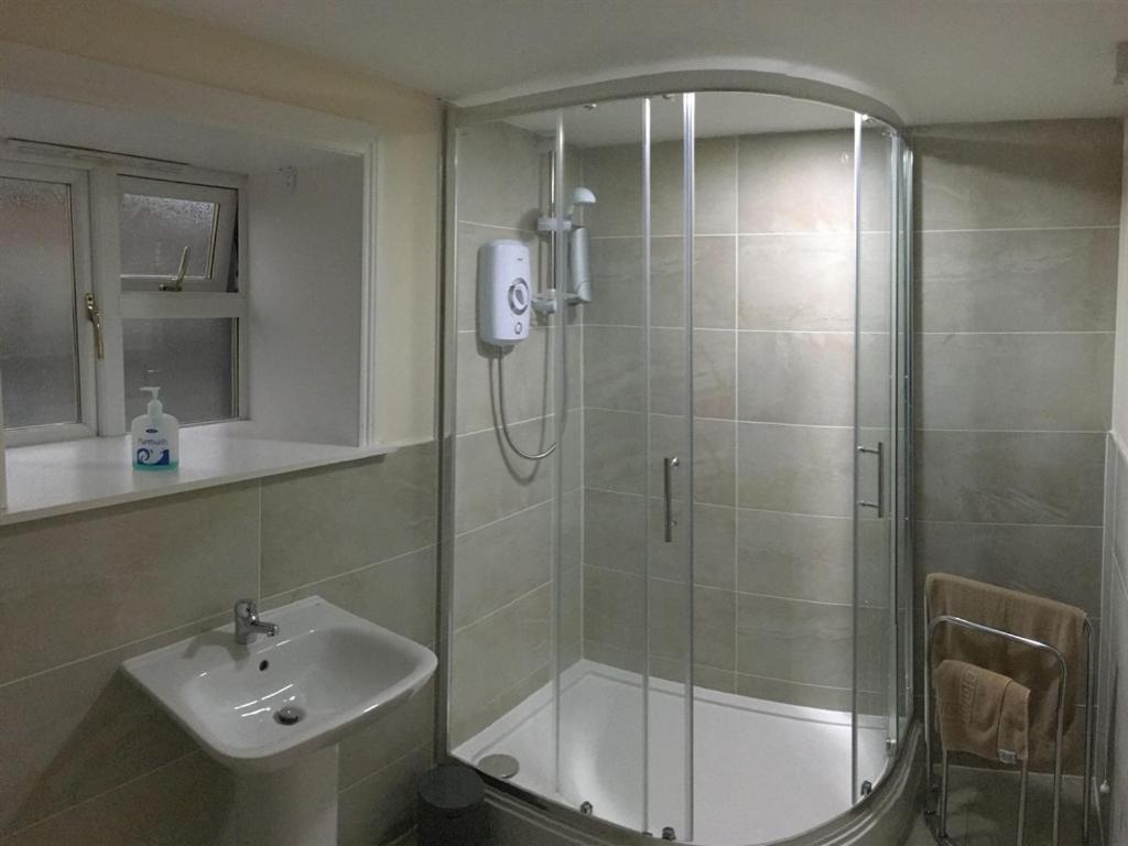 Budget Double Room photo 2