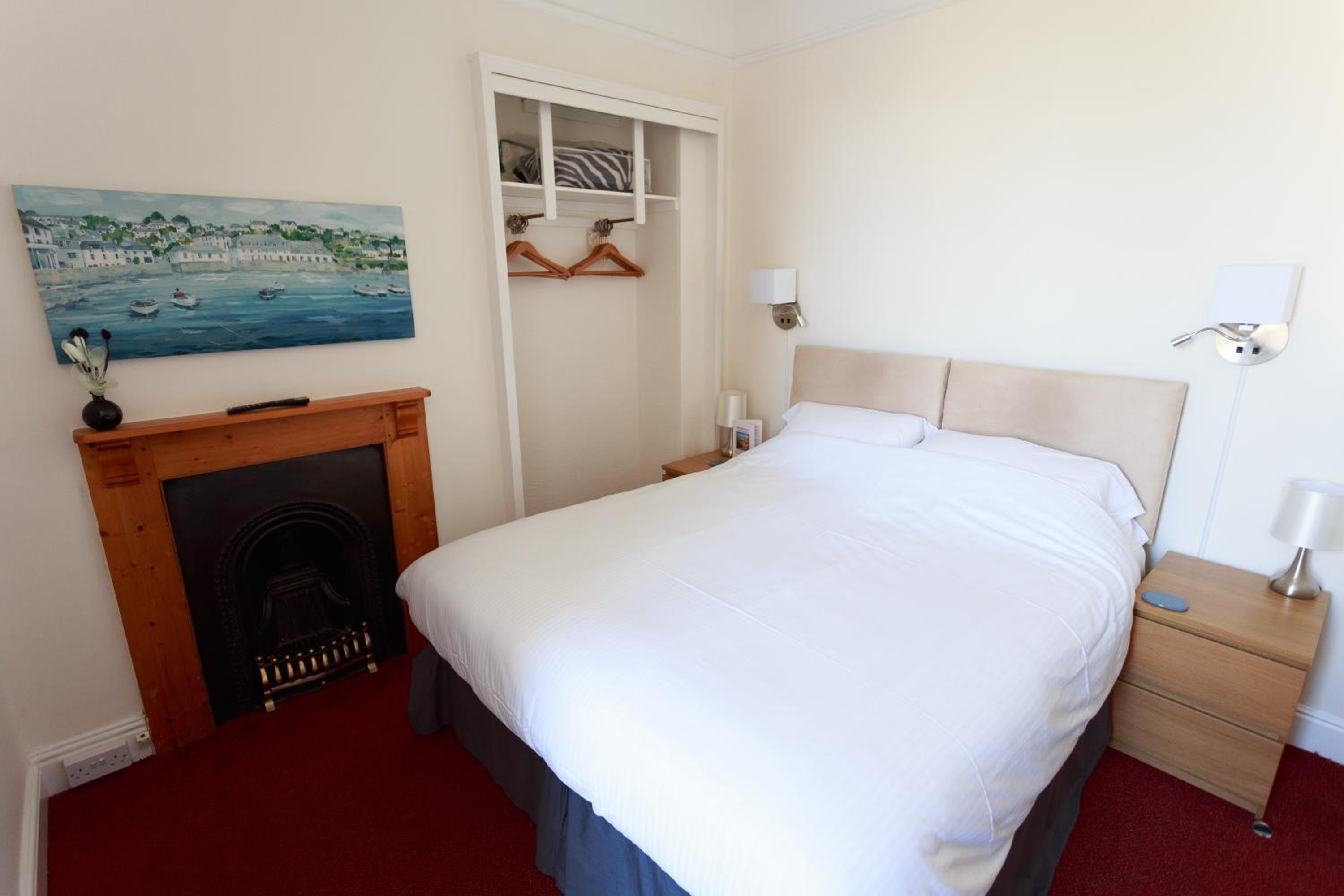 Standard King Room photo 2