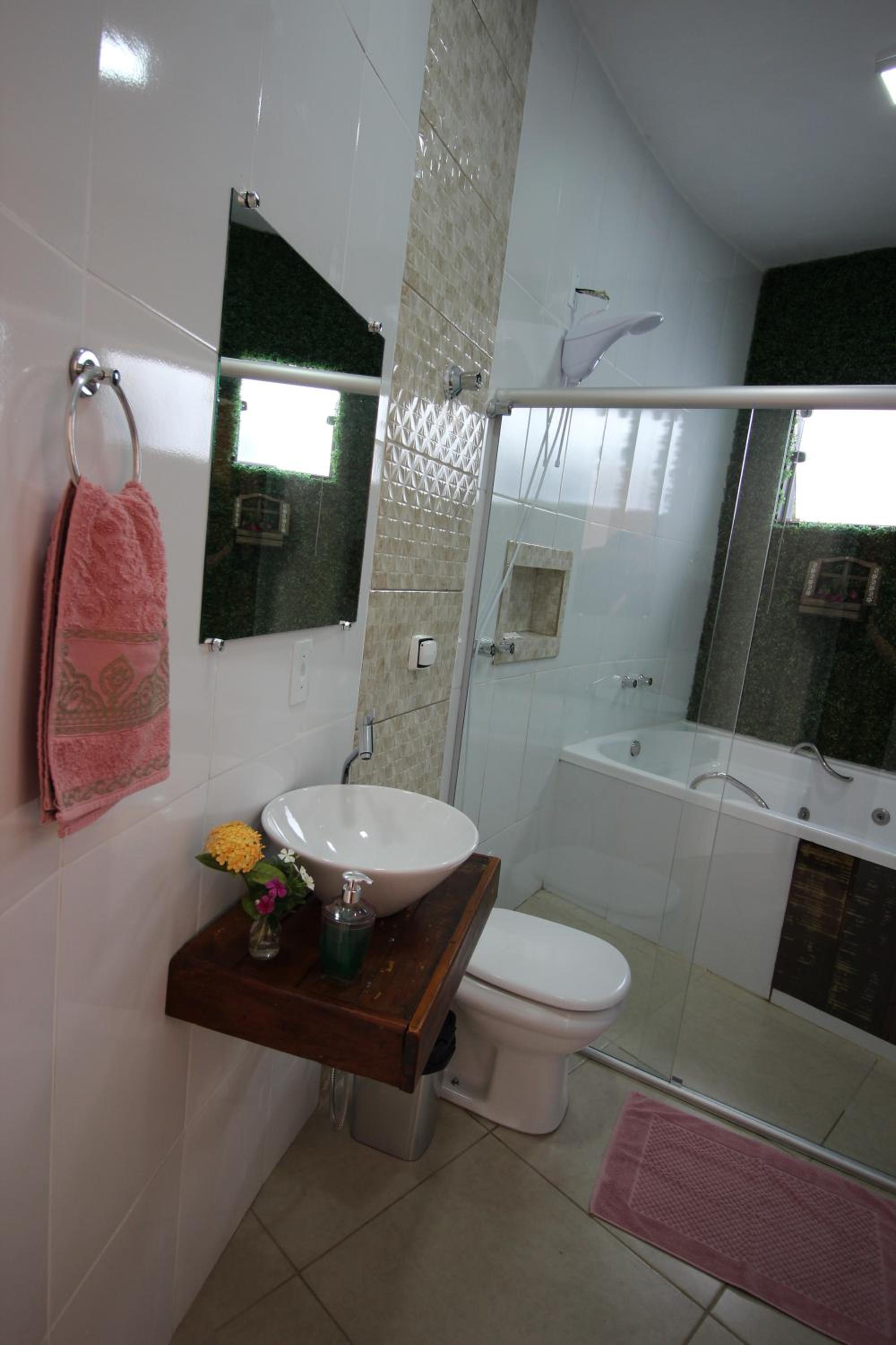 Queen Room with Spa Bath - Photo 5