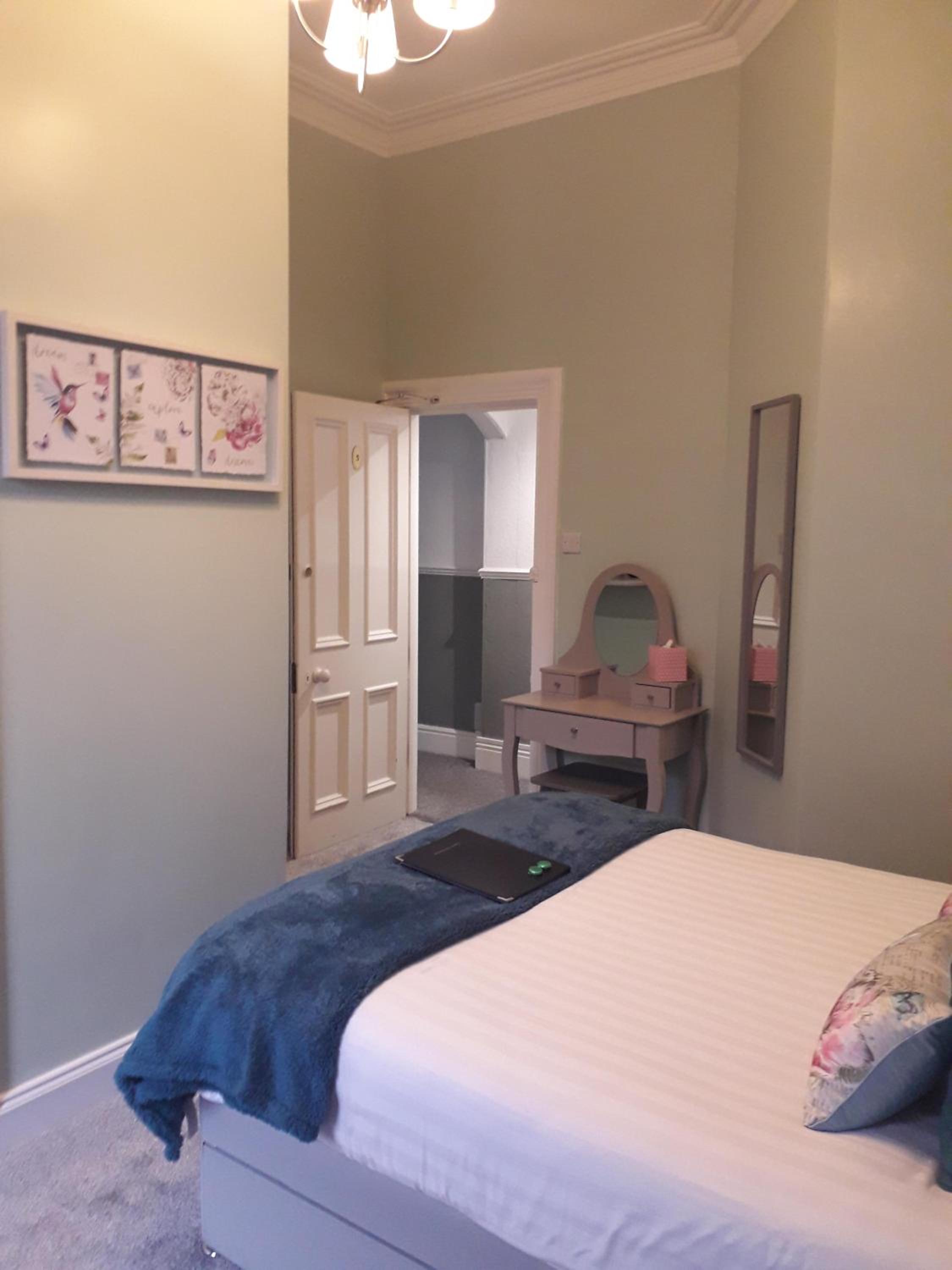 Standard Double Room photo 3