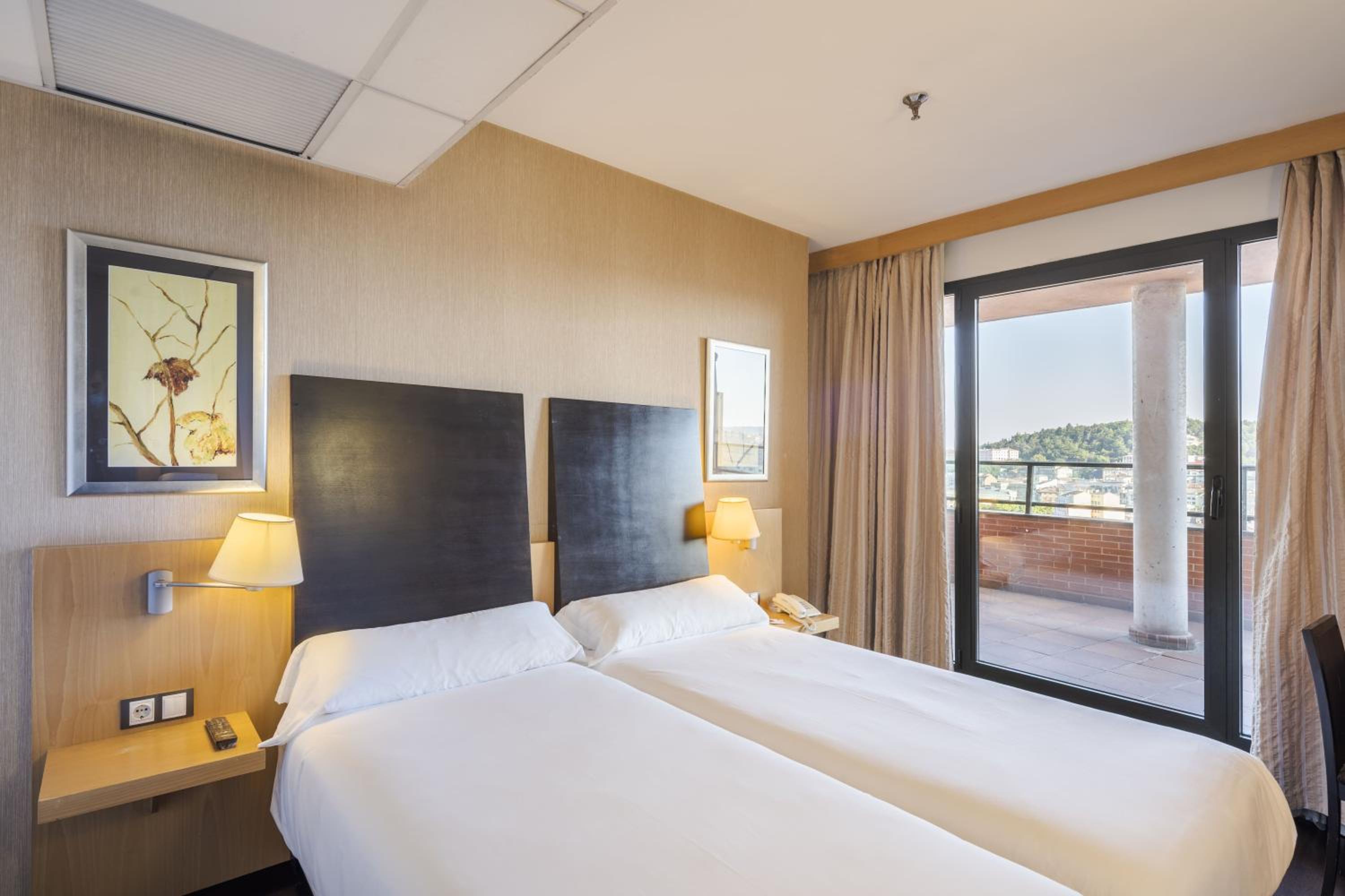 Twin Room with Terrace photo 3