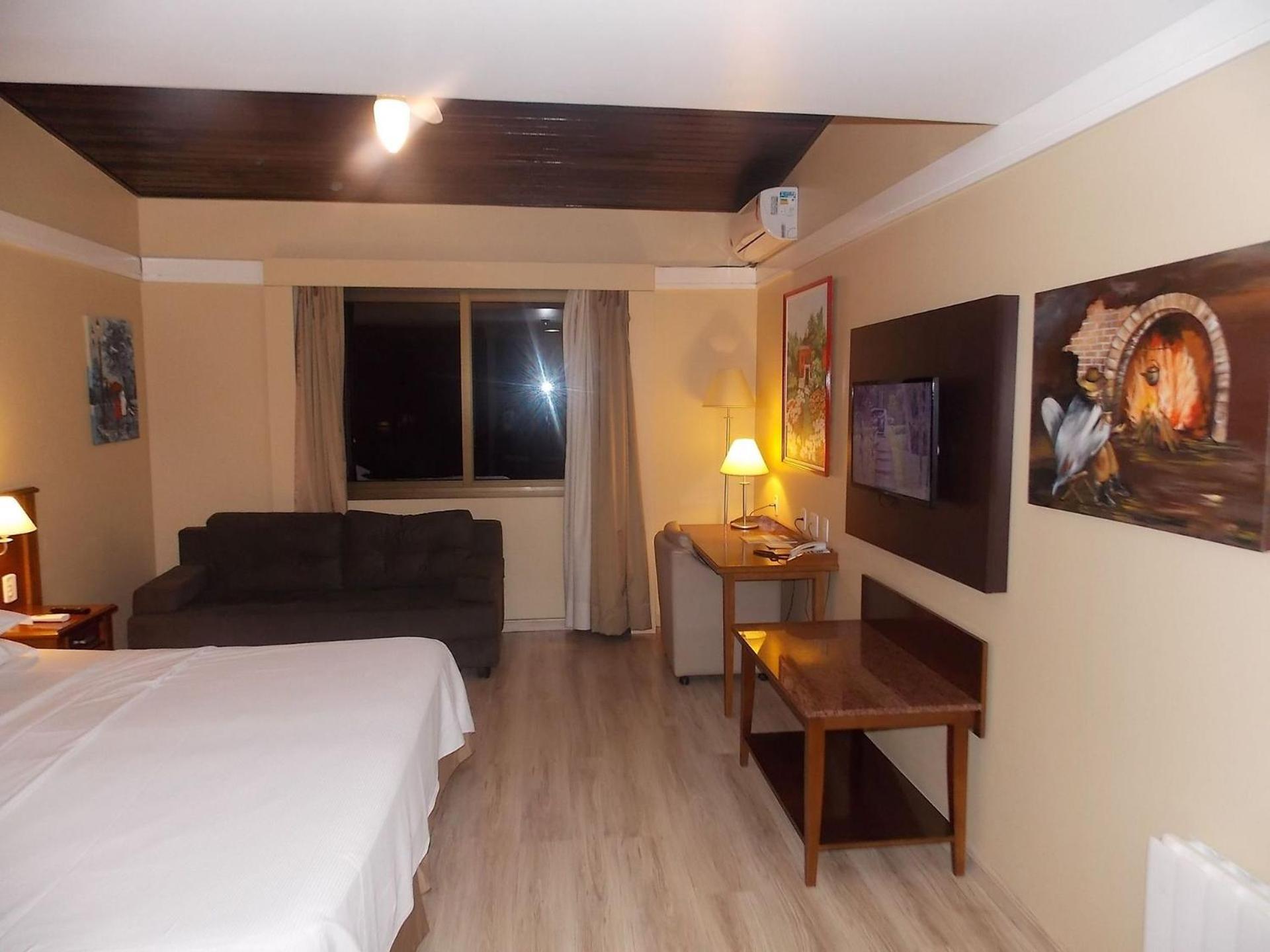 Apartment - Photo 98