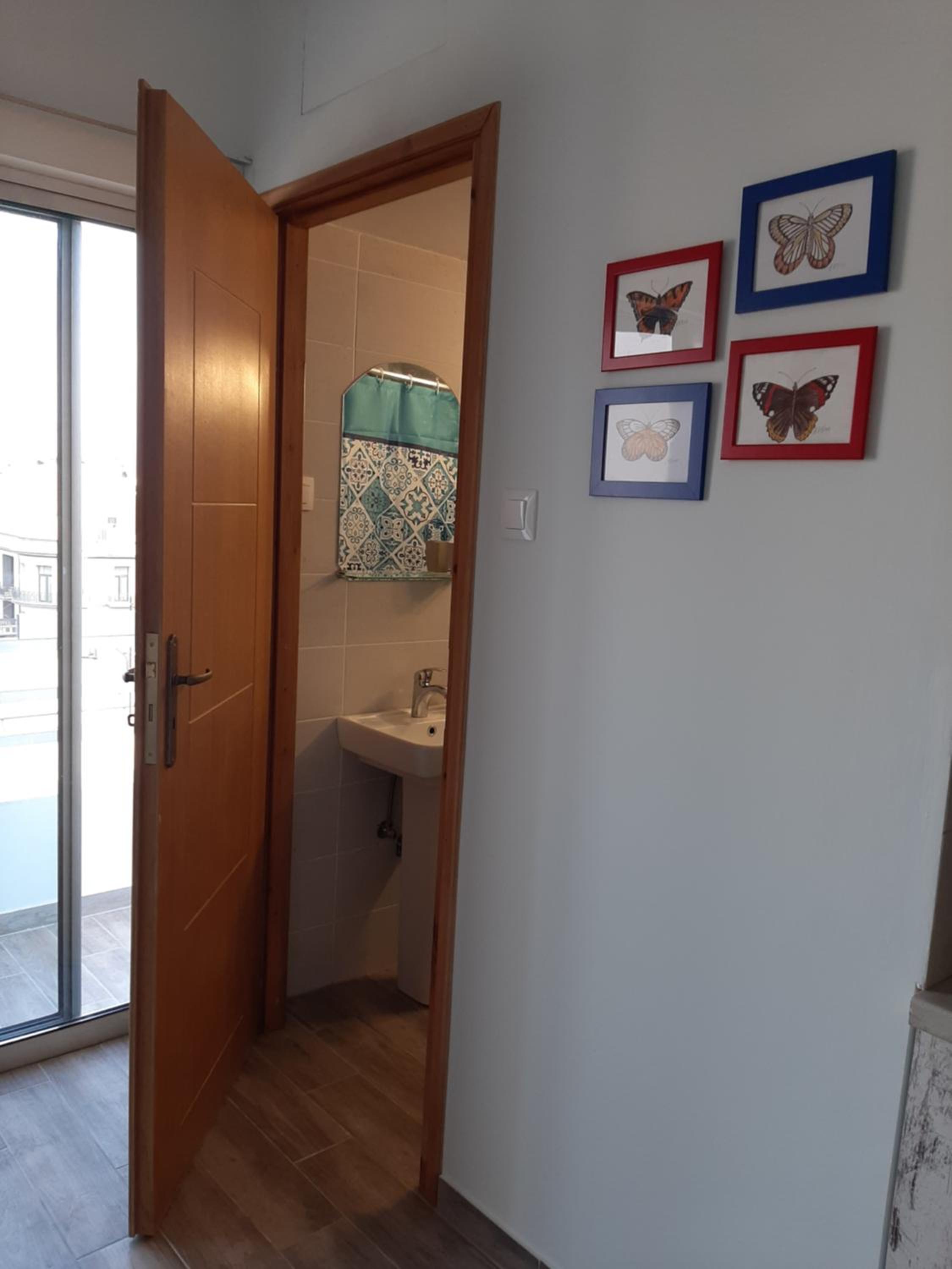 Two-Bedroom Apartment - Photo 18