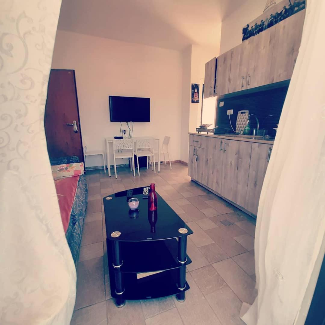 One-Bedroom Apartment - Photo 51