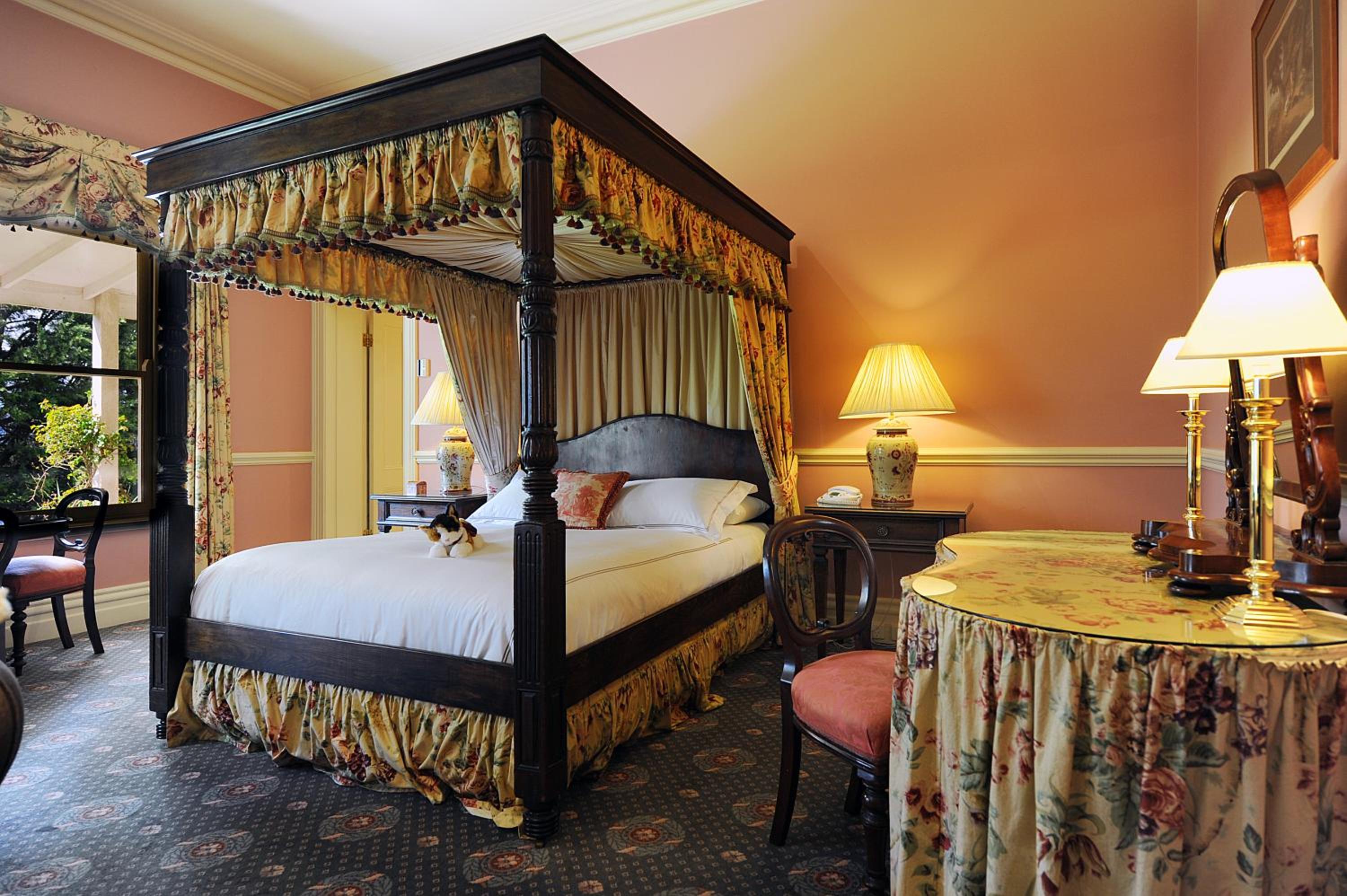 Stable Suite - Photo 9