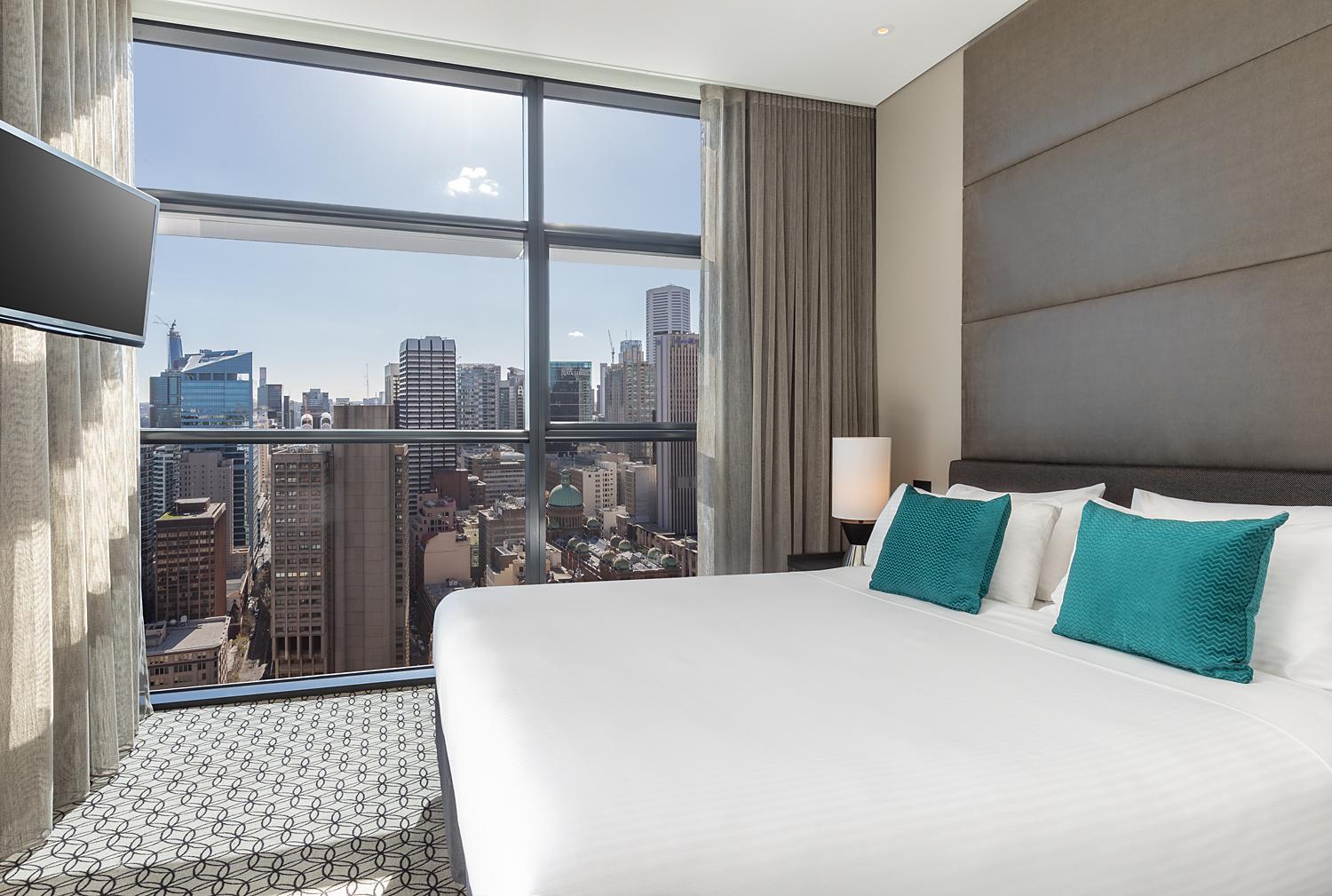 Deluxe One-Bedroom Suite