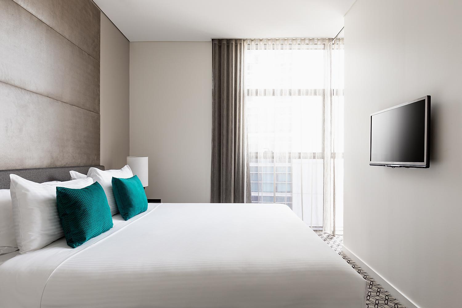 Deluxe One-Bedroom Suite