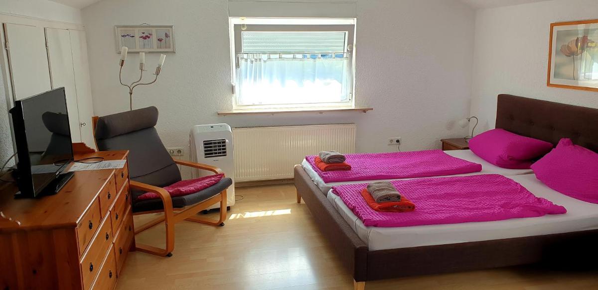 Studio Apartment photo 1