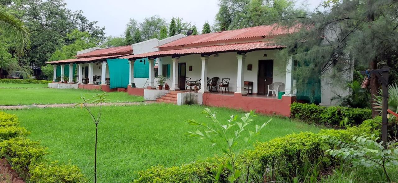 Villa photo 3