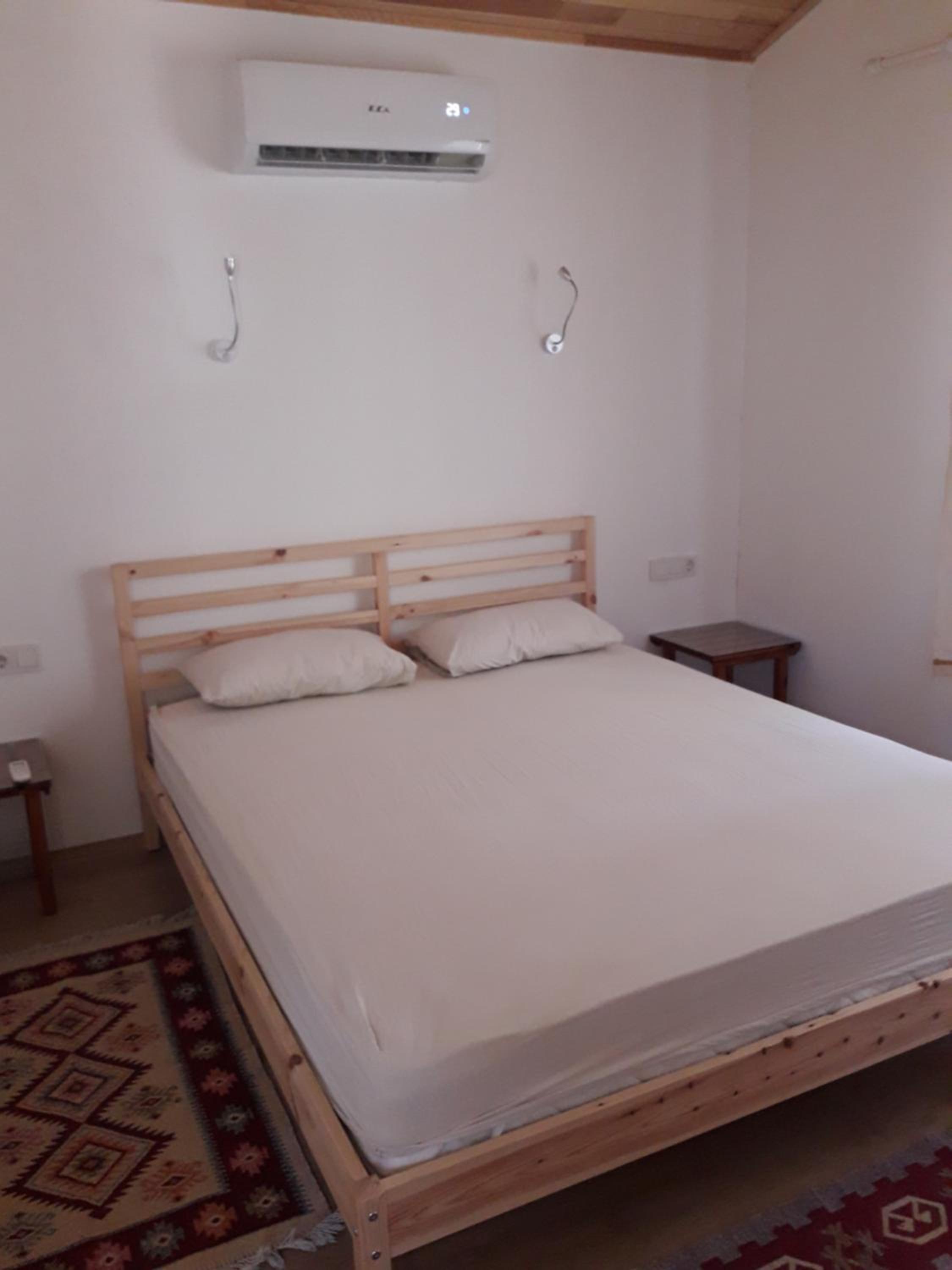 One-Bedroom Bungalow photo 1