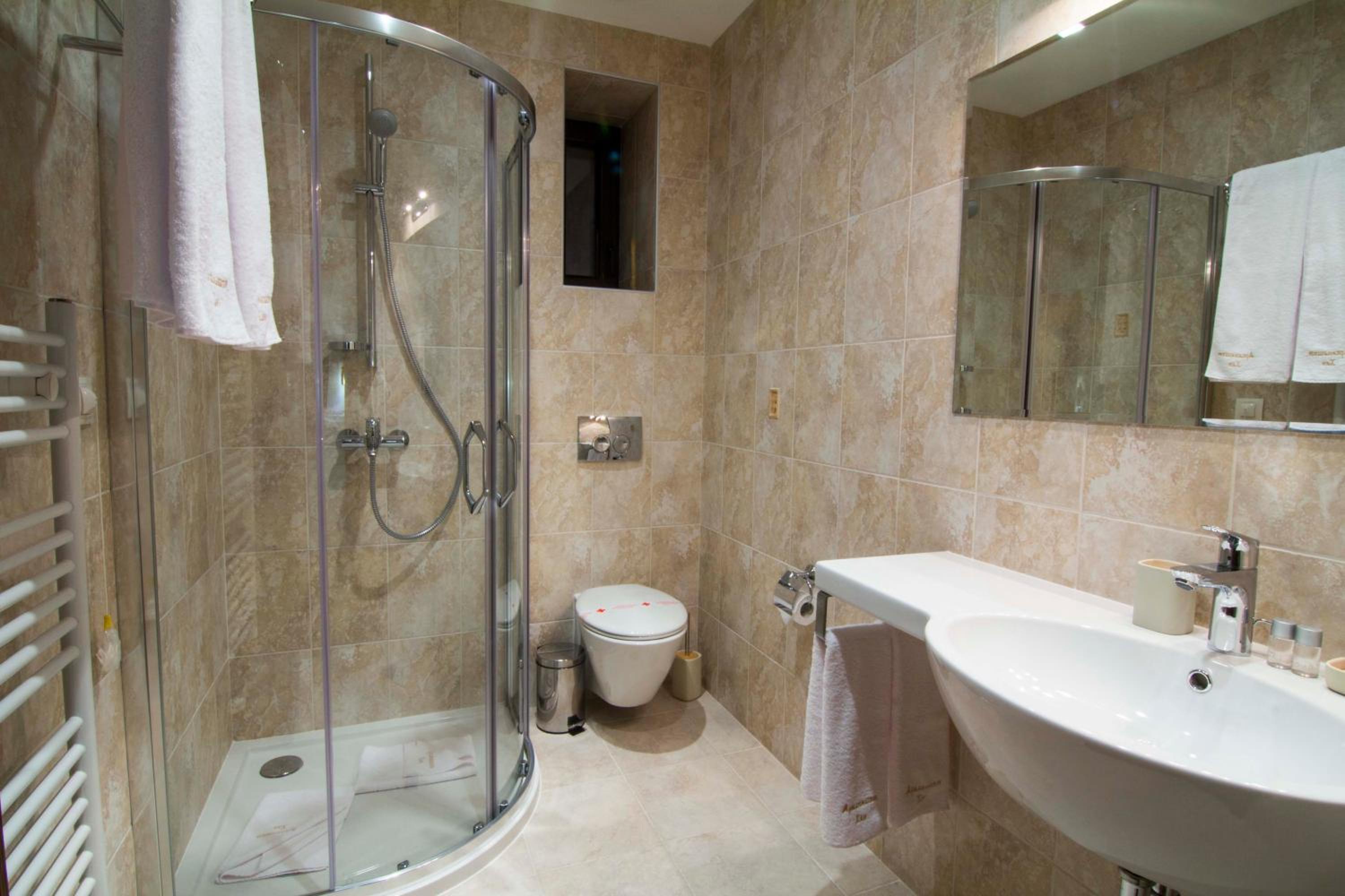 Deluxe Double Room - Photo 6