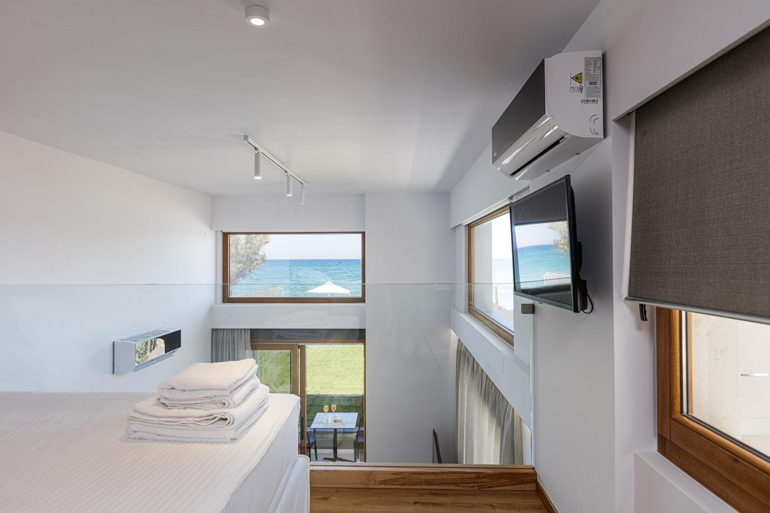 Superior Suite Split Level with Sea View