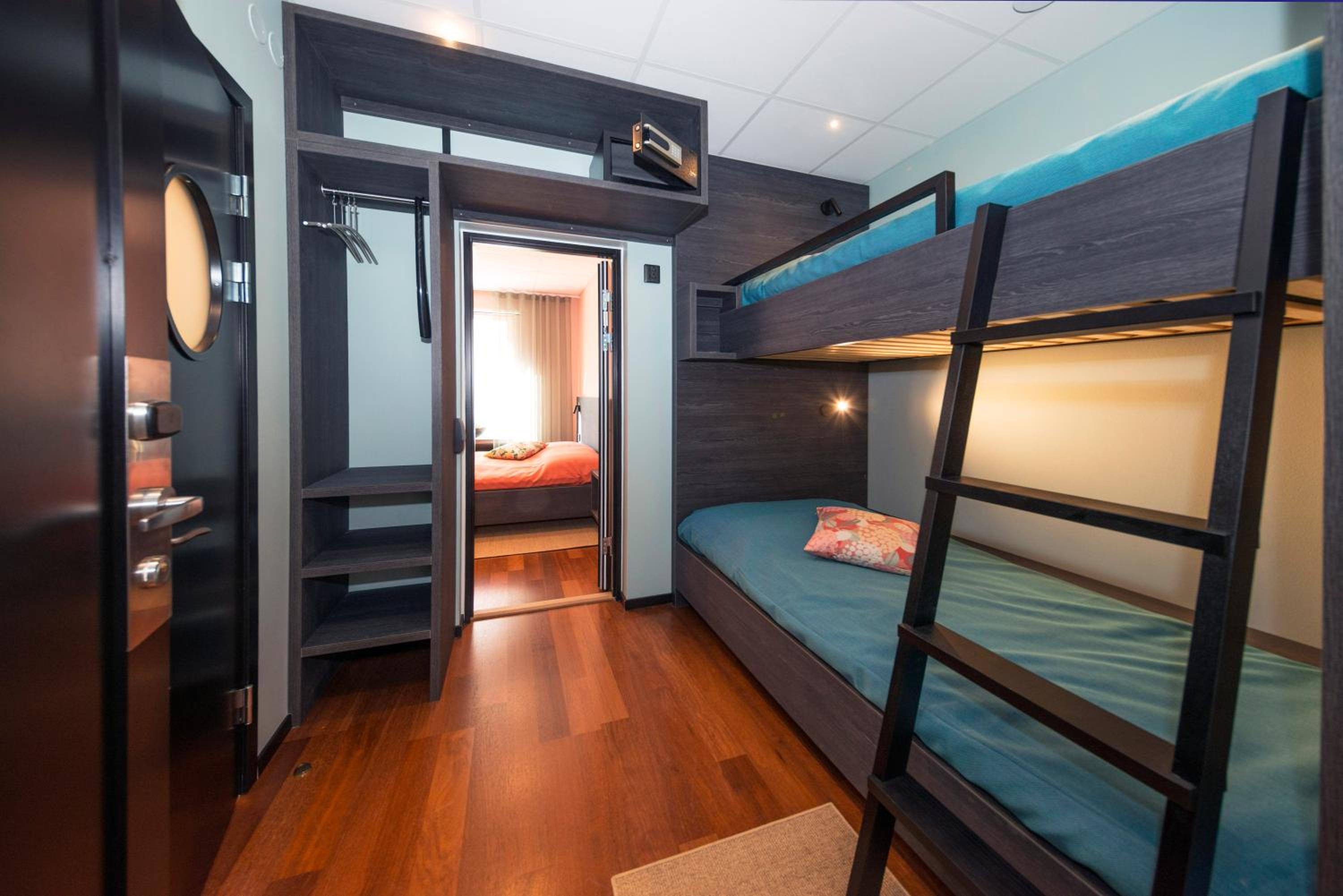 Double Room without Window photo 1