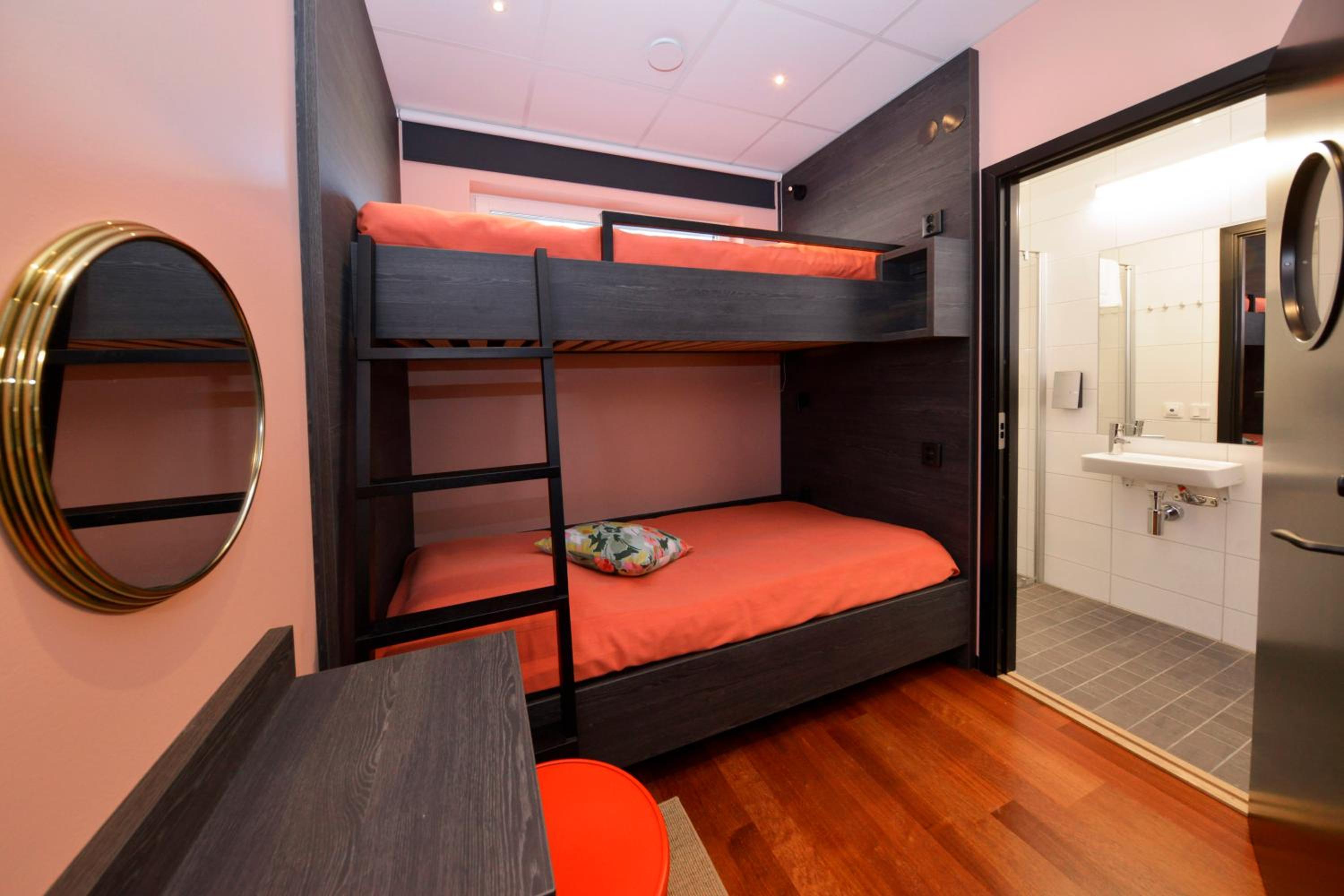 Double Room with Private Bathroom photo 2